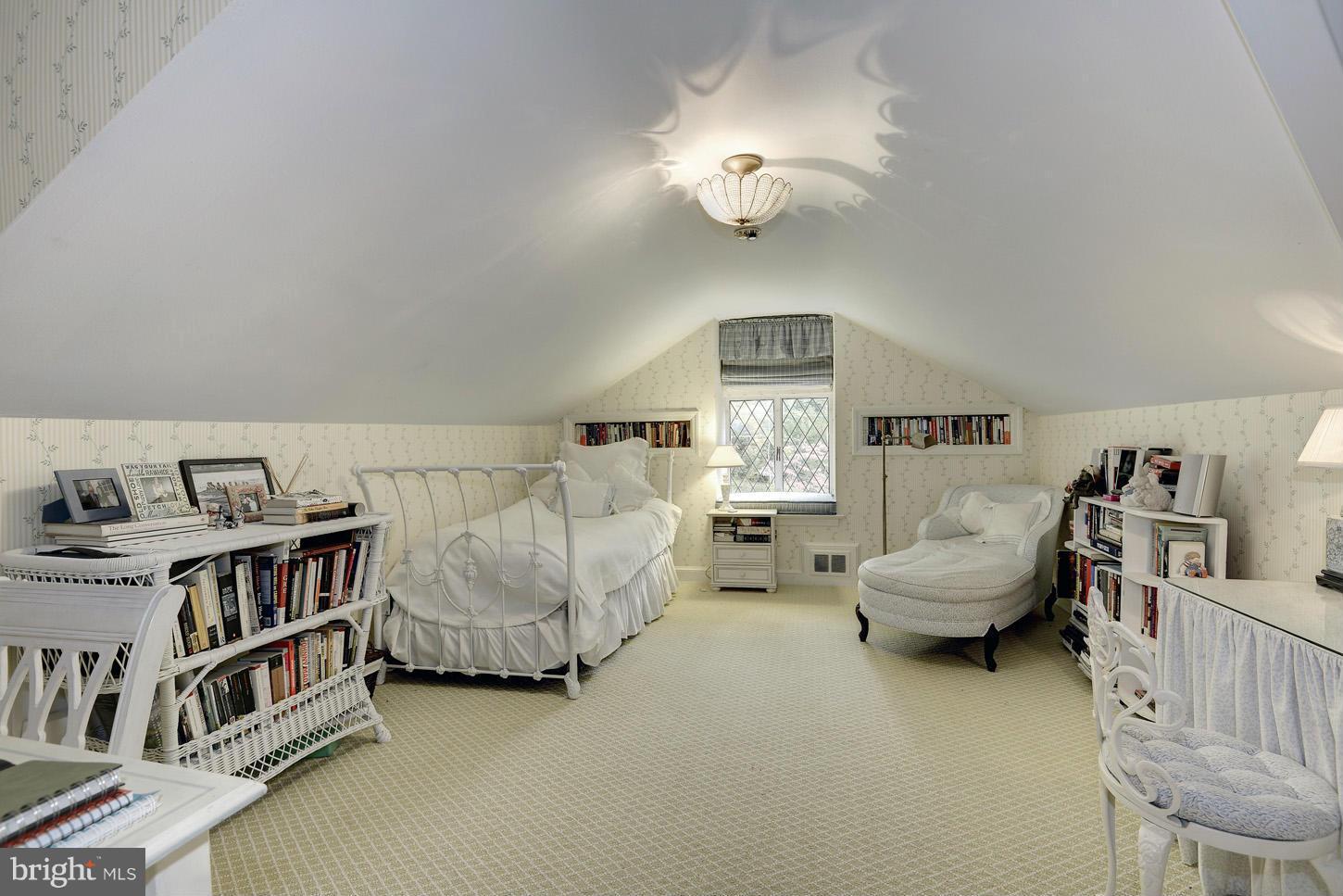 EDGEMOOR - Residential