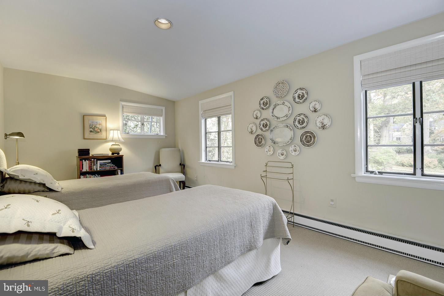 EDGEMOOR - Residential