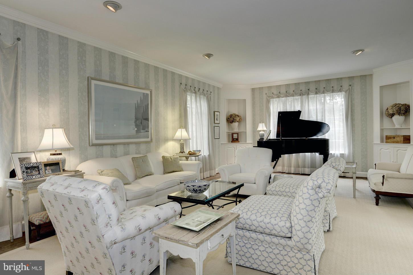 EDGEMOOR - Residential