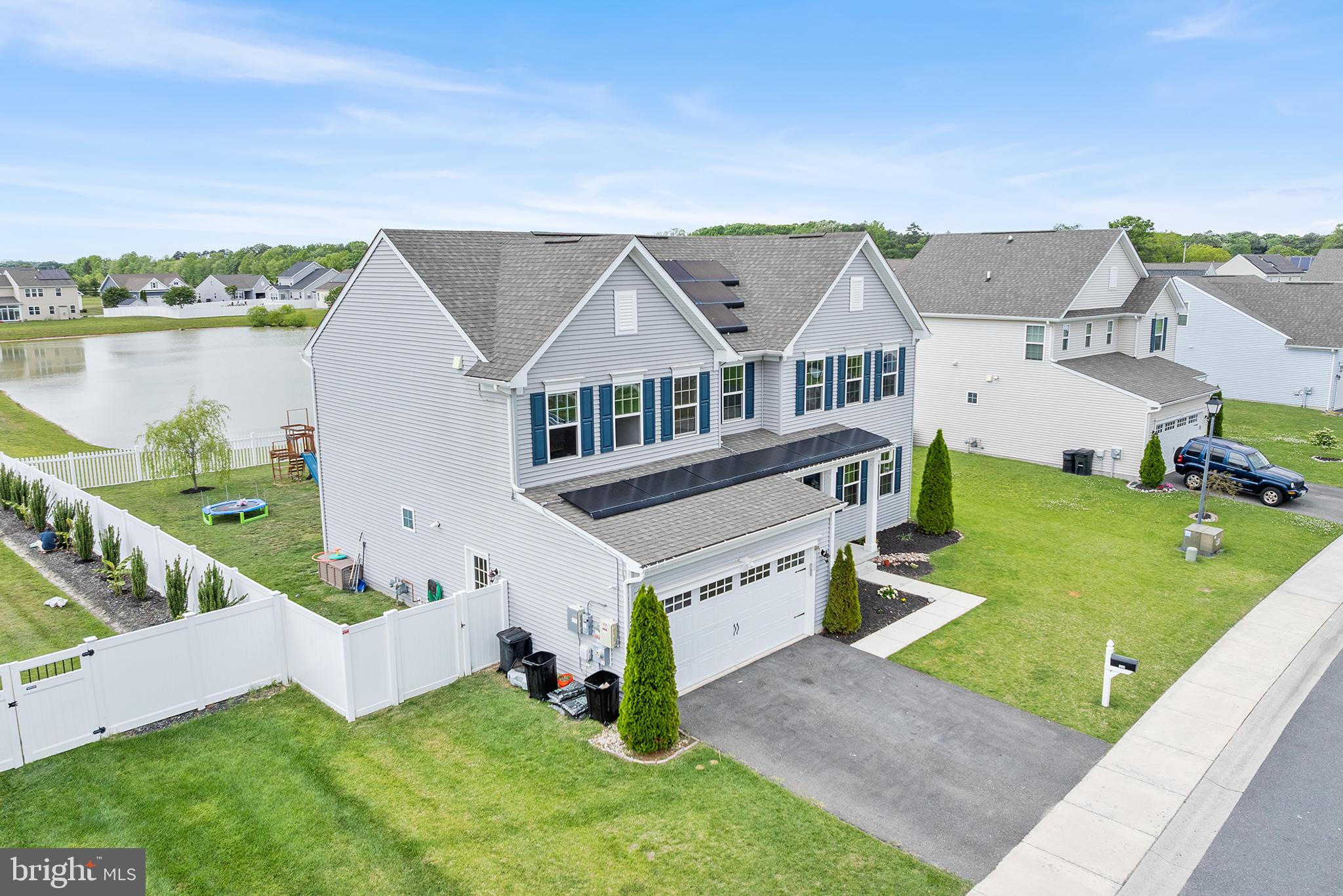 9508 MOURNING DOVE WAY