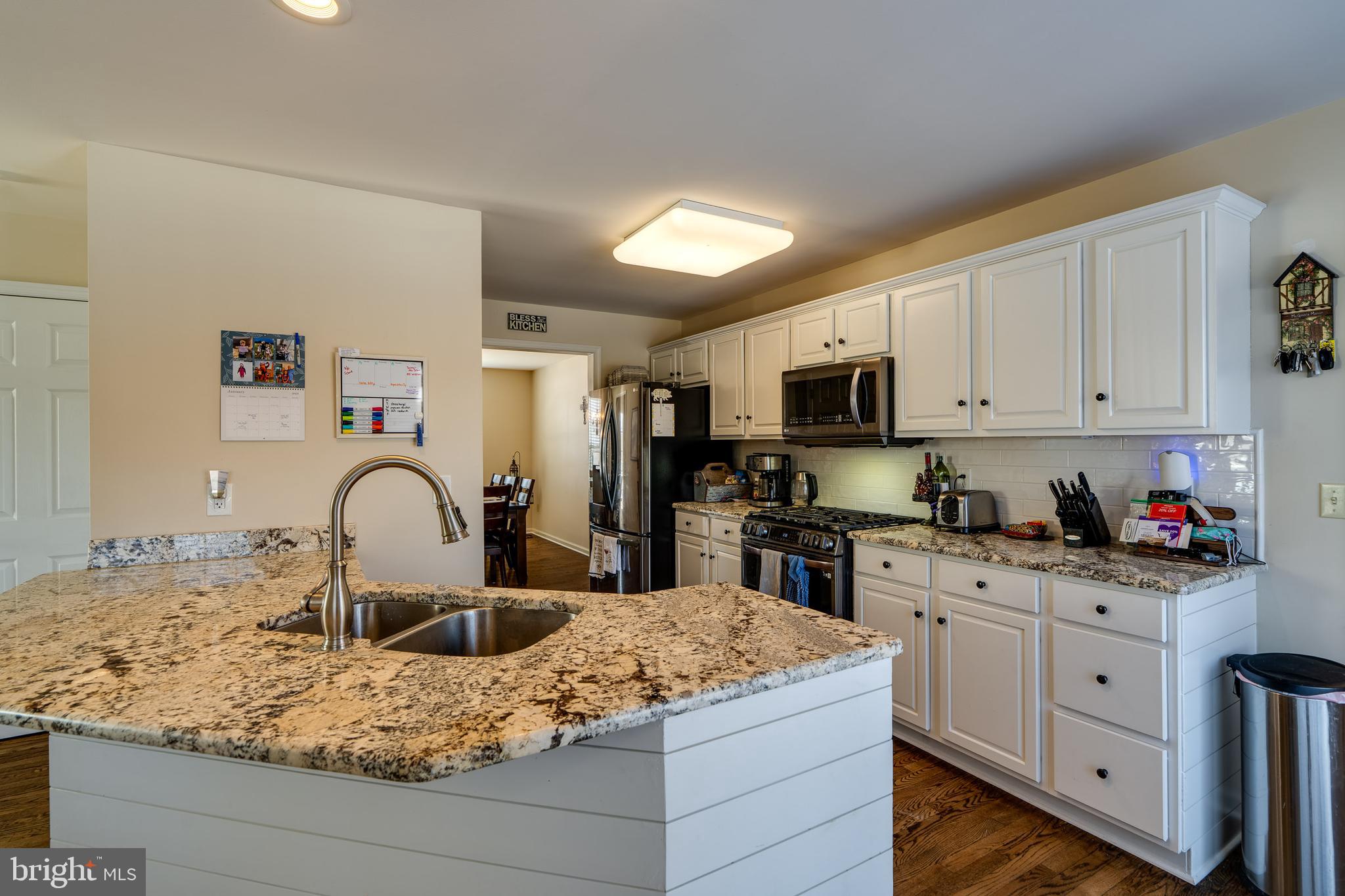 17 FIELD STONE DRIVE