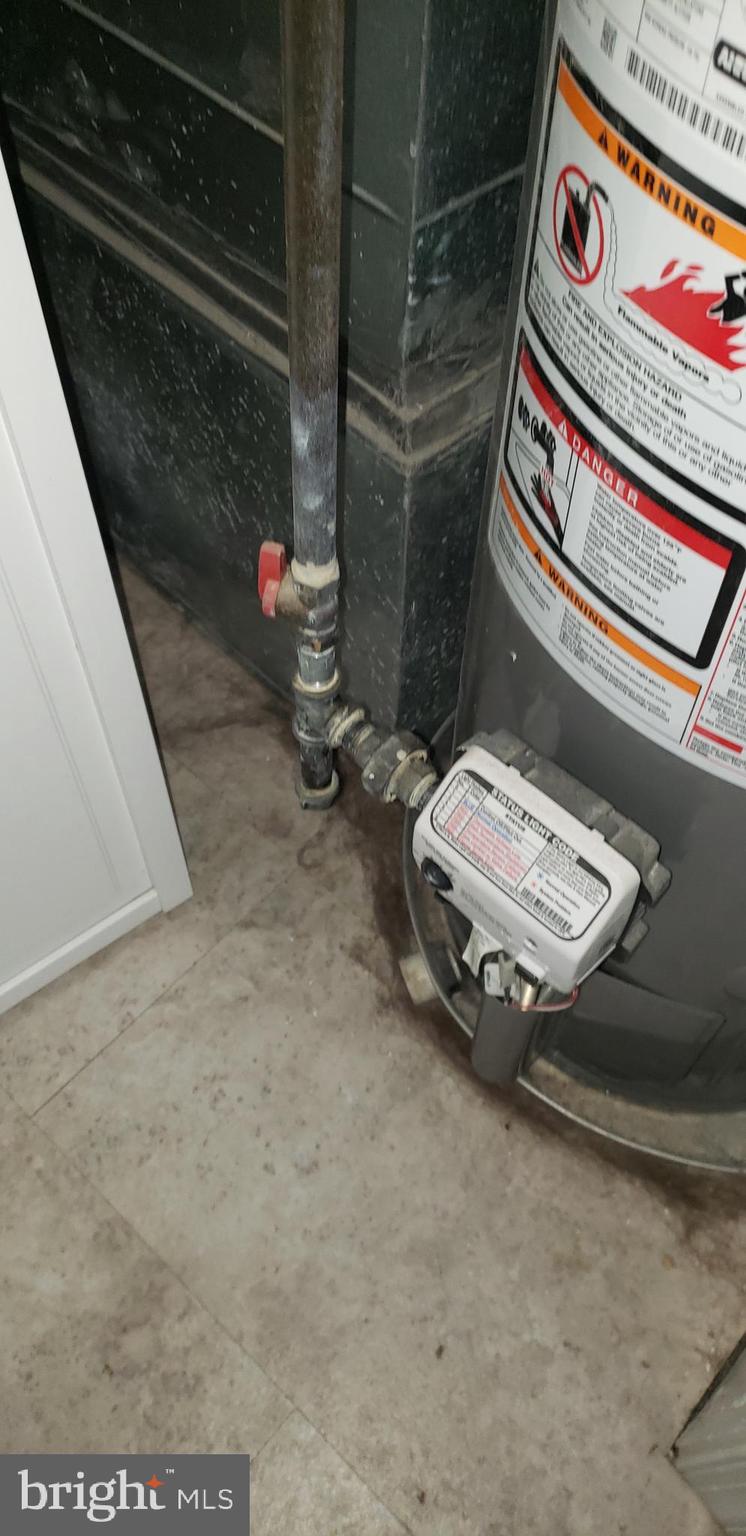 EDGE MEAD - Residential