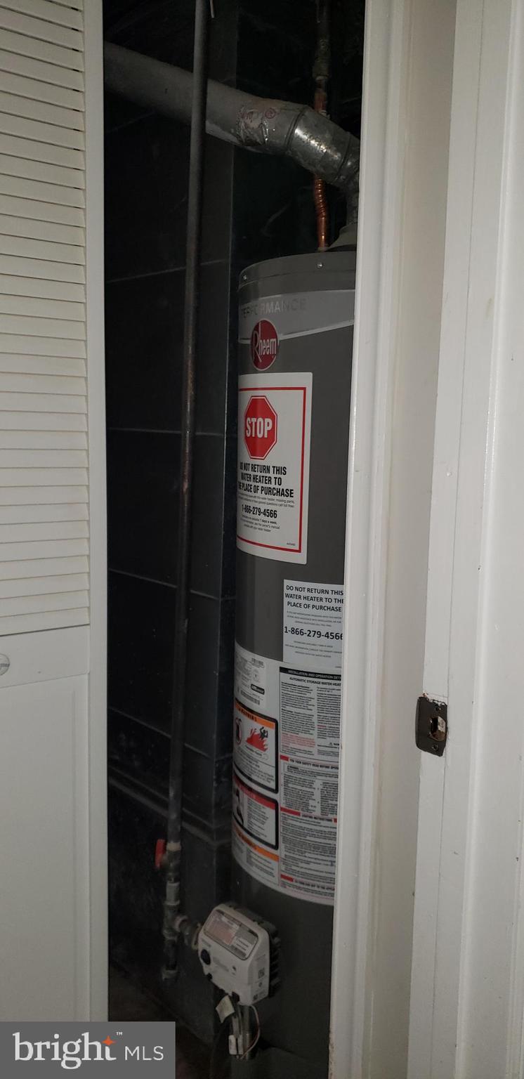 EDGE MEAD - Residential