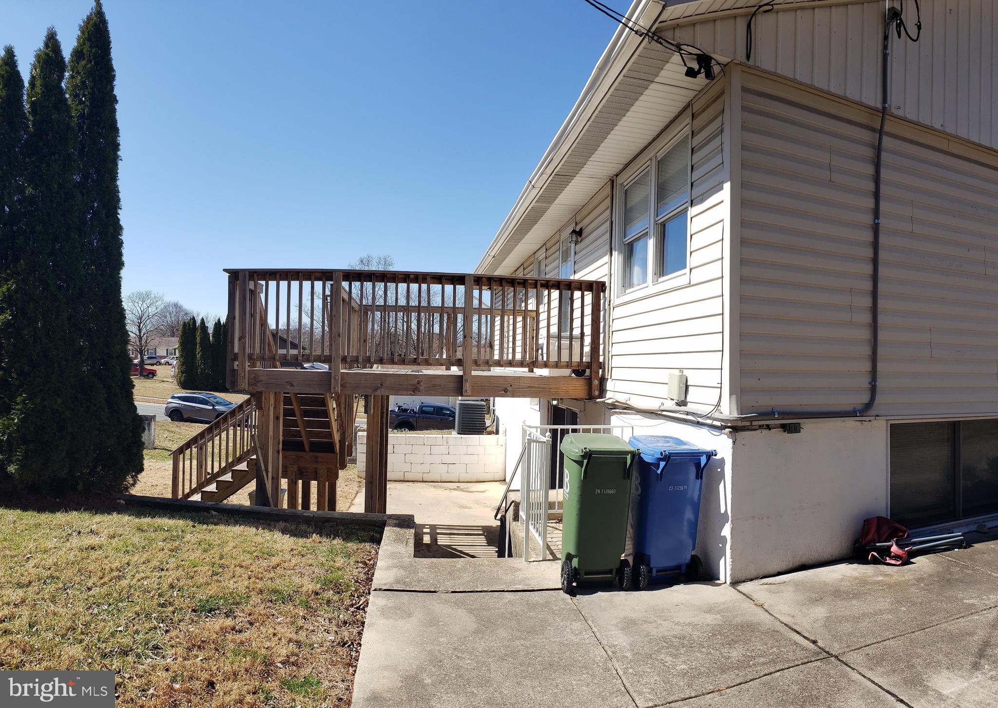 EDGE MEAD - Residential