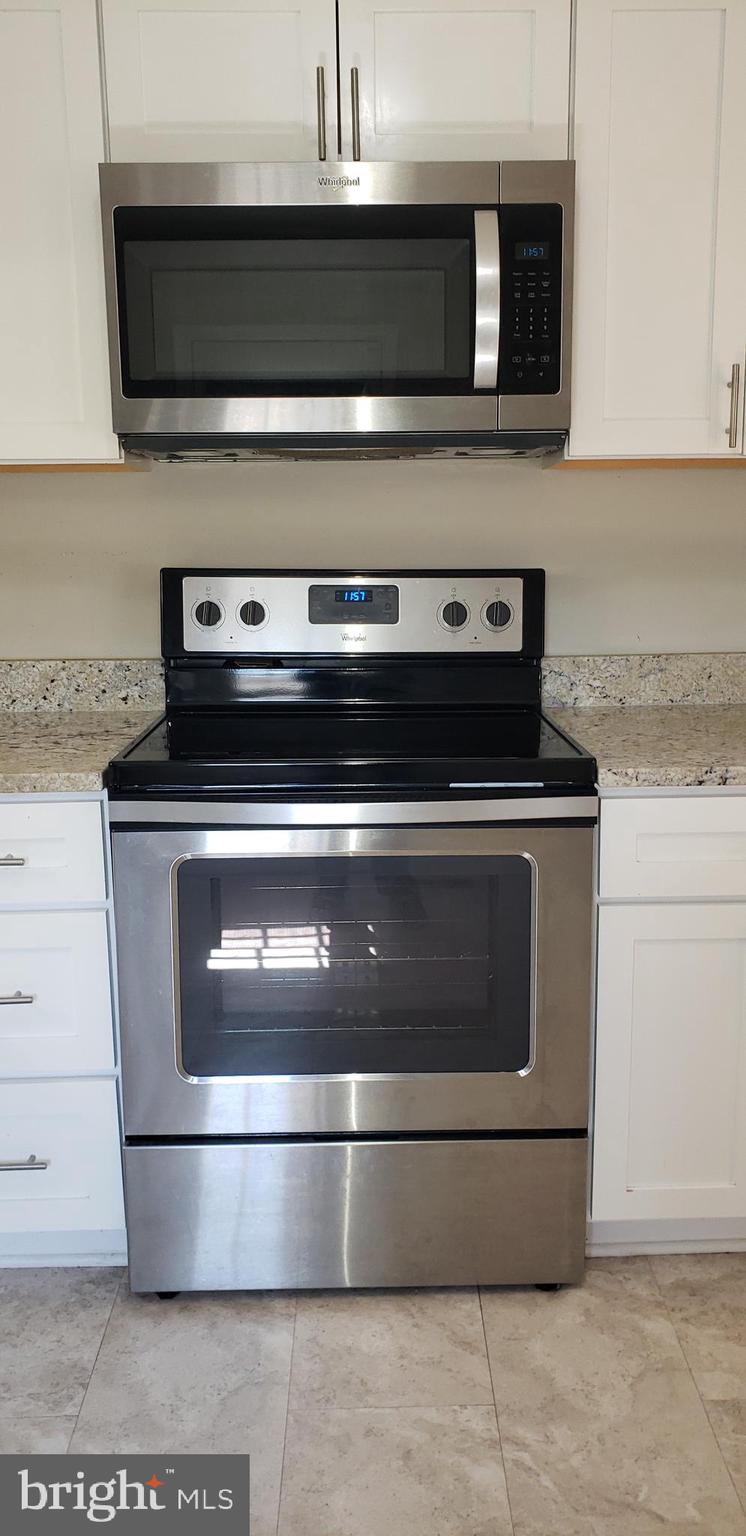 EDGE MEAD - Residential