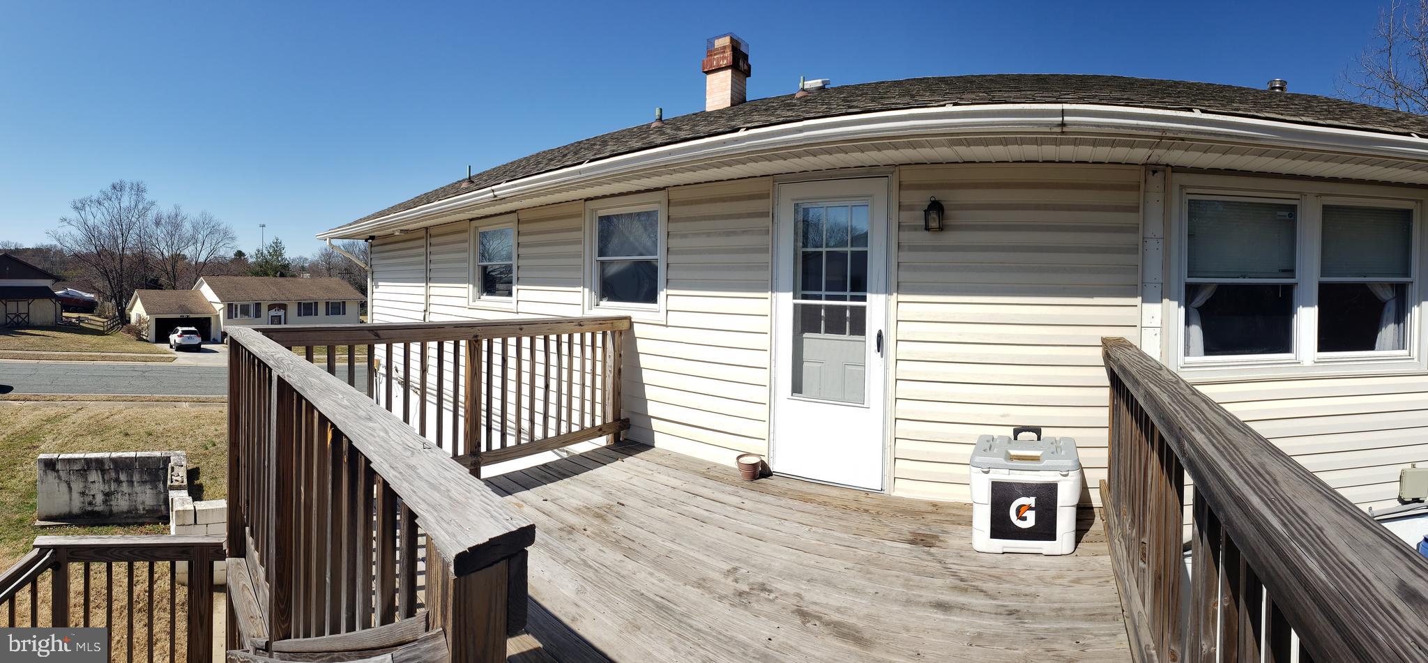 EDGE MEAD - Residential