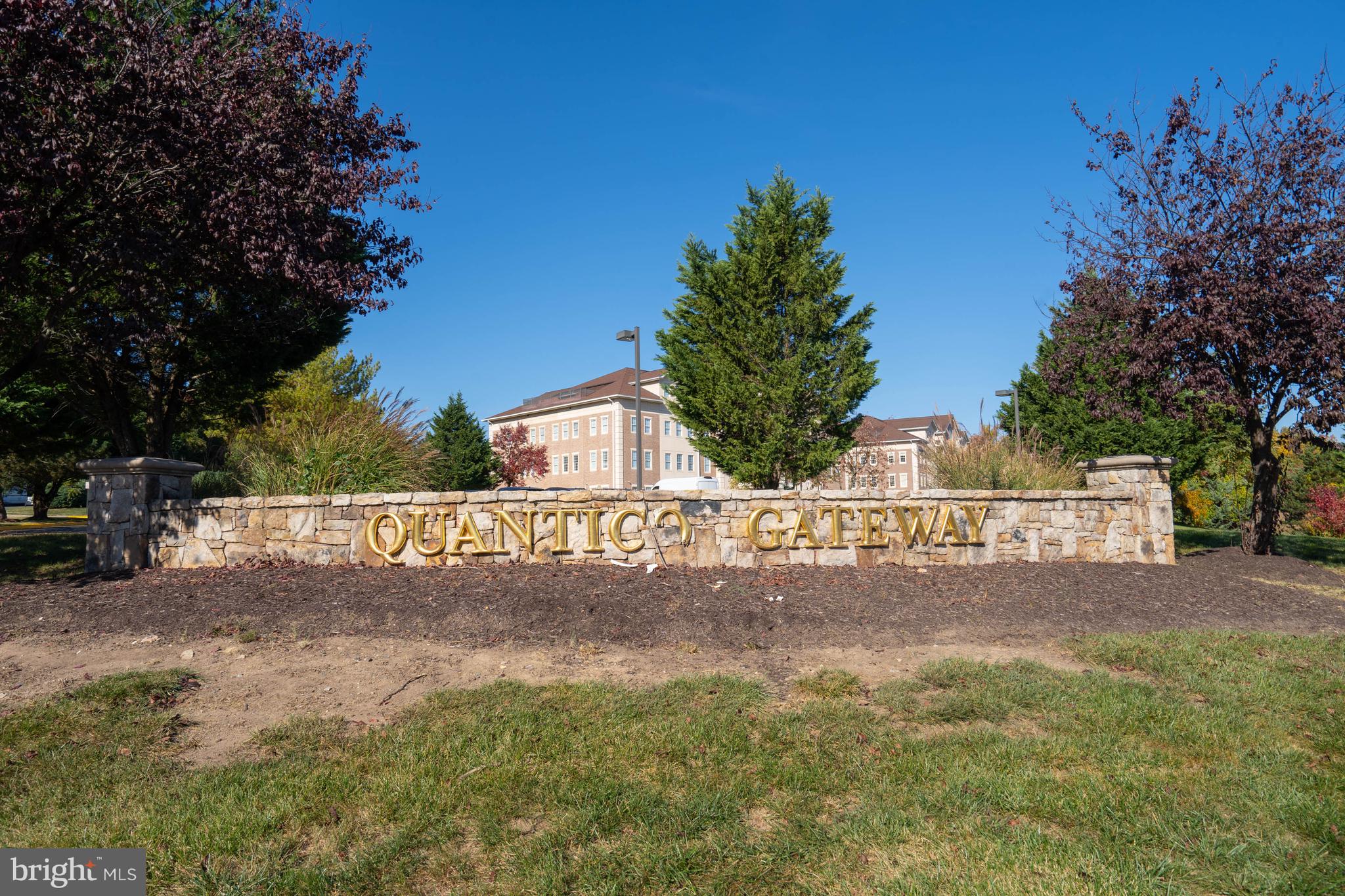 TRIANGLE HIGHLANDS CONDO - Residential