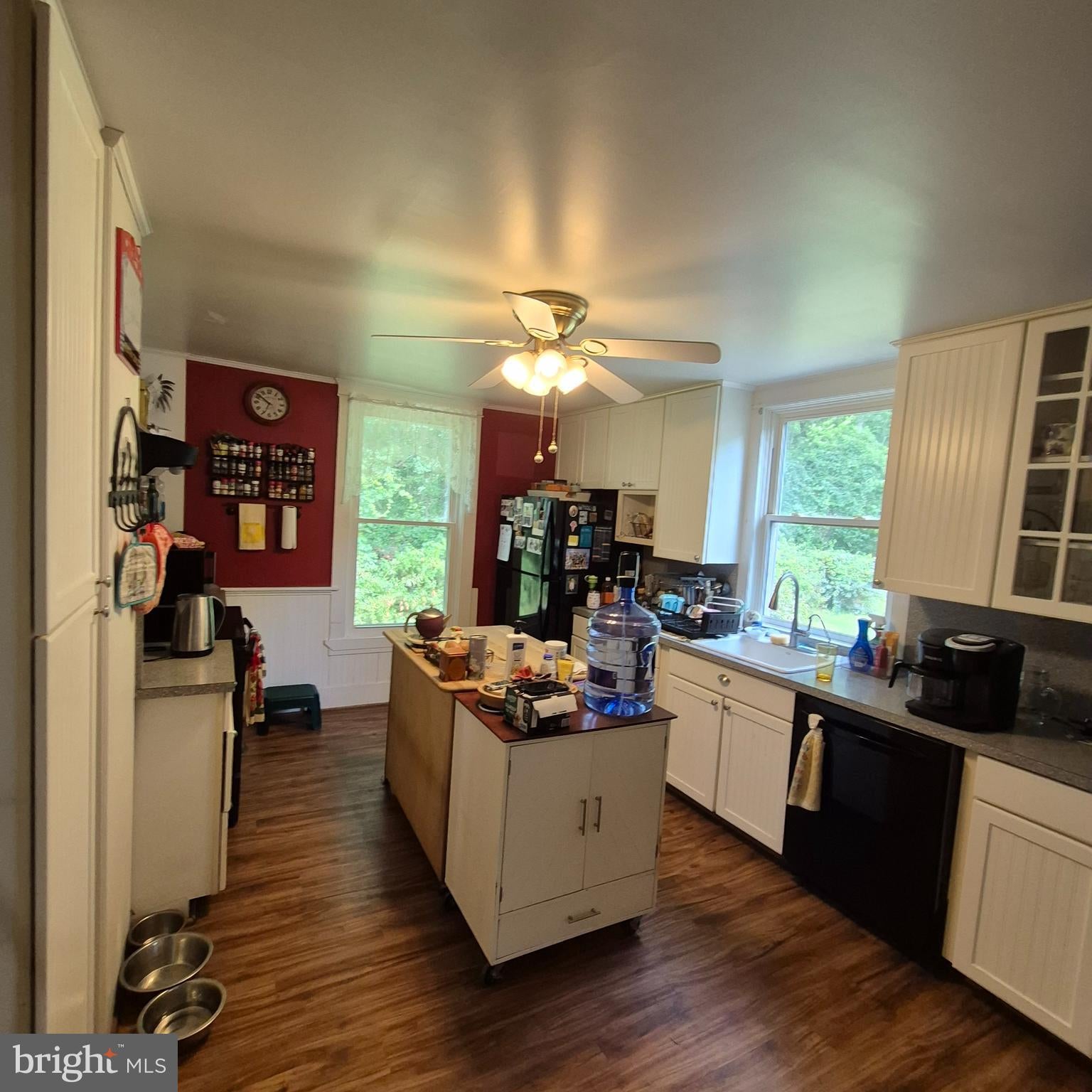 489 FAIRPORT ROAD