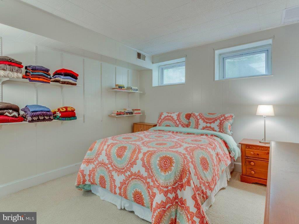 FAIRLINGTON - Residential