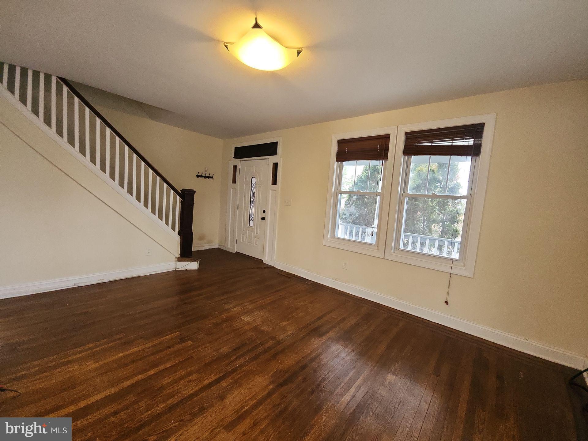 2804 CHRISTOPHER AVENUE