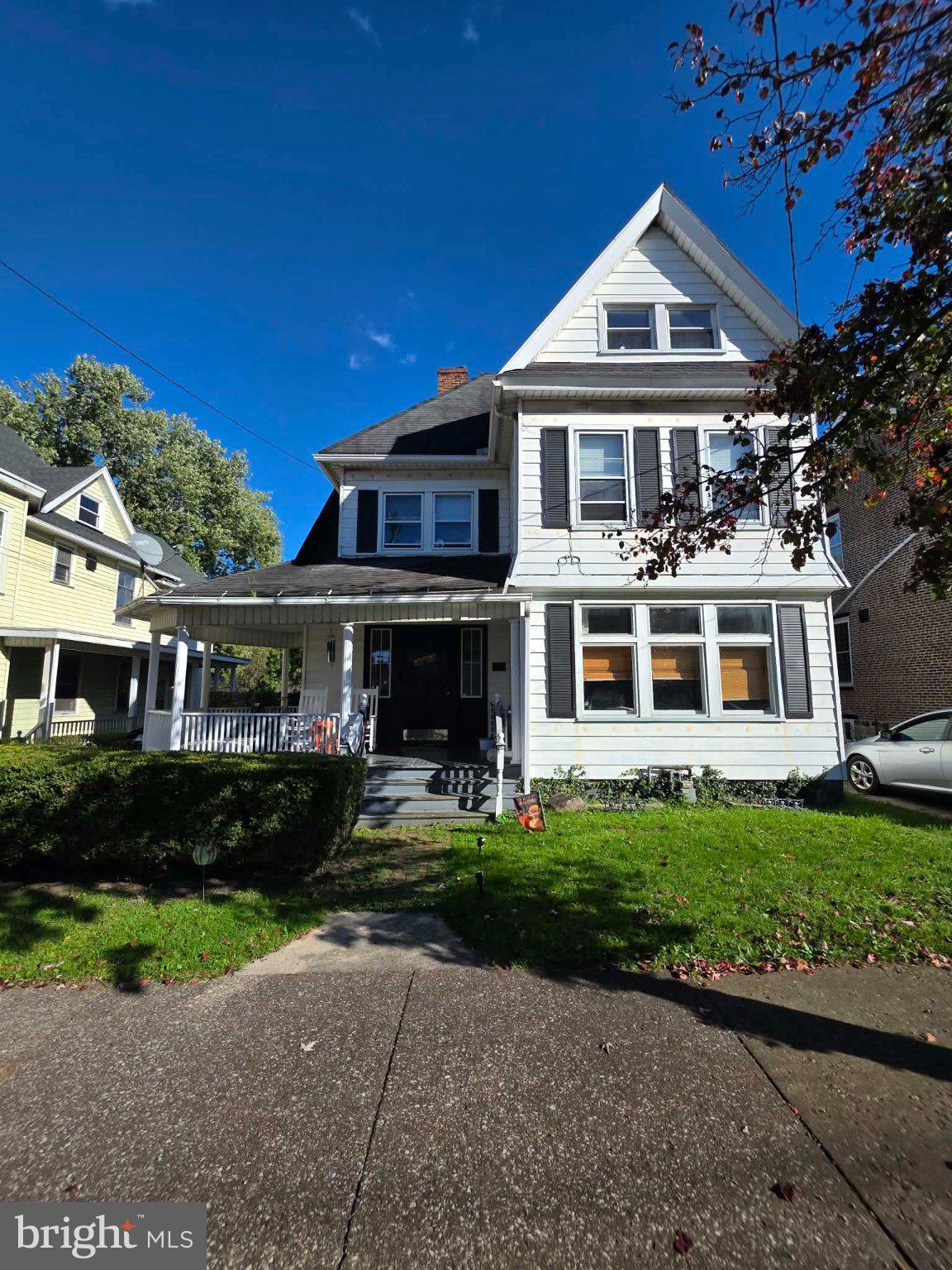 214 2ND STREET