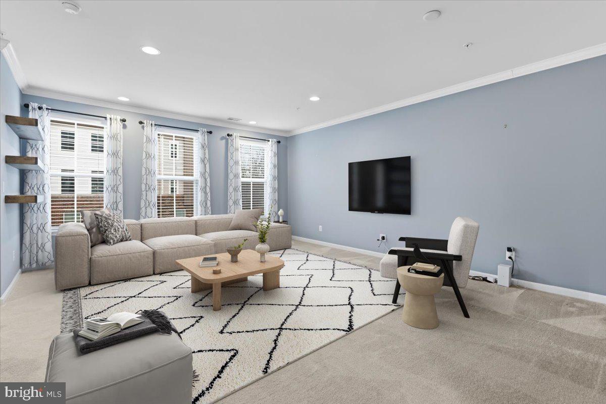 LOUDOUN CROSSING - Residential