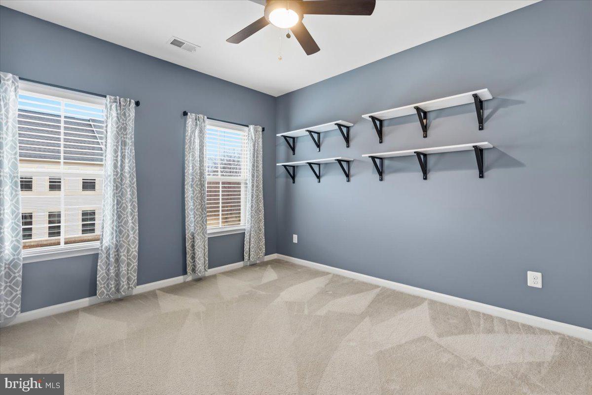 LOUDOUN CROSSING - Residential