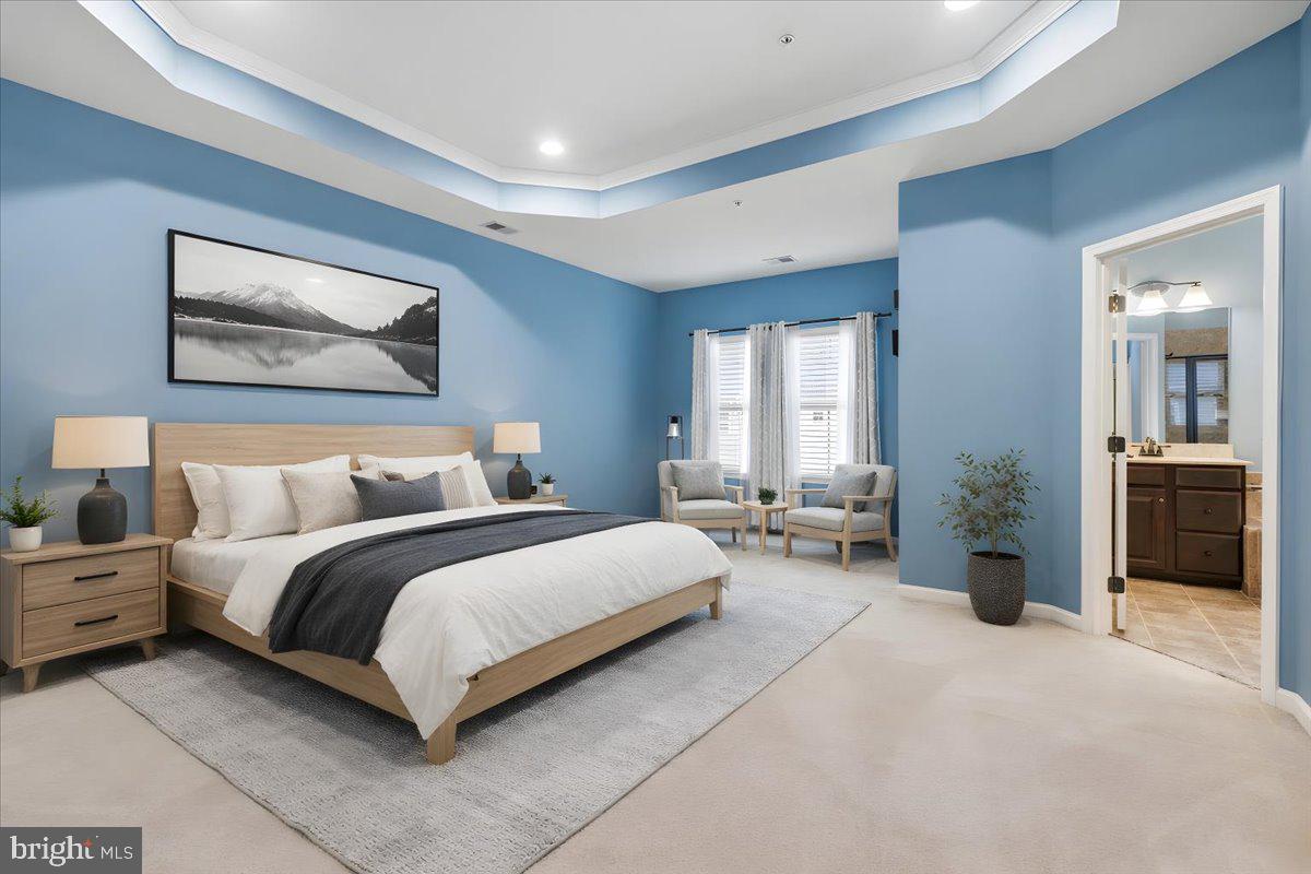 LOUDOUN CROSSING - Residential