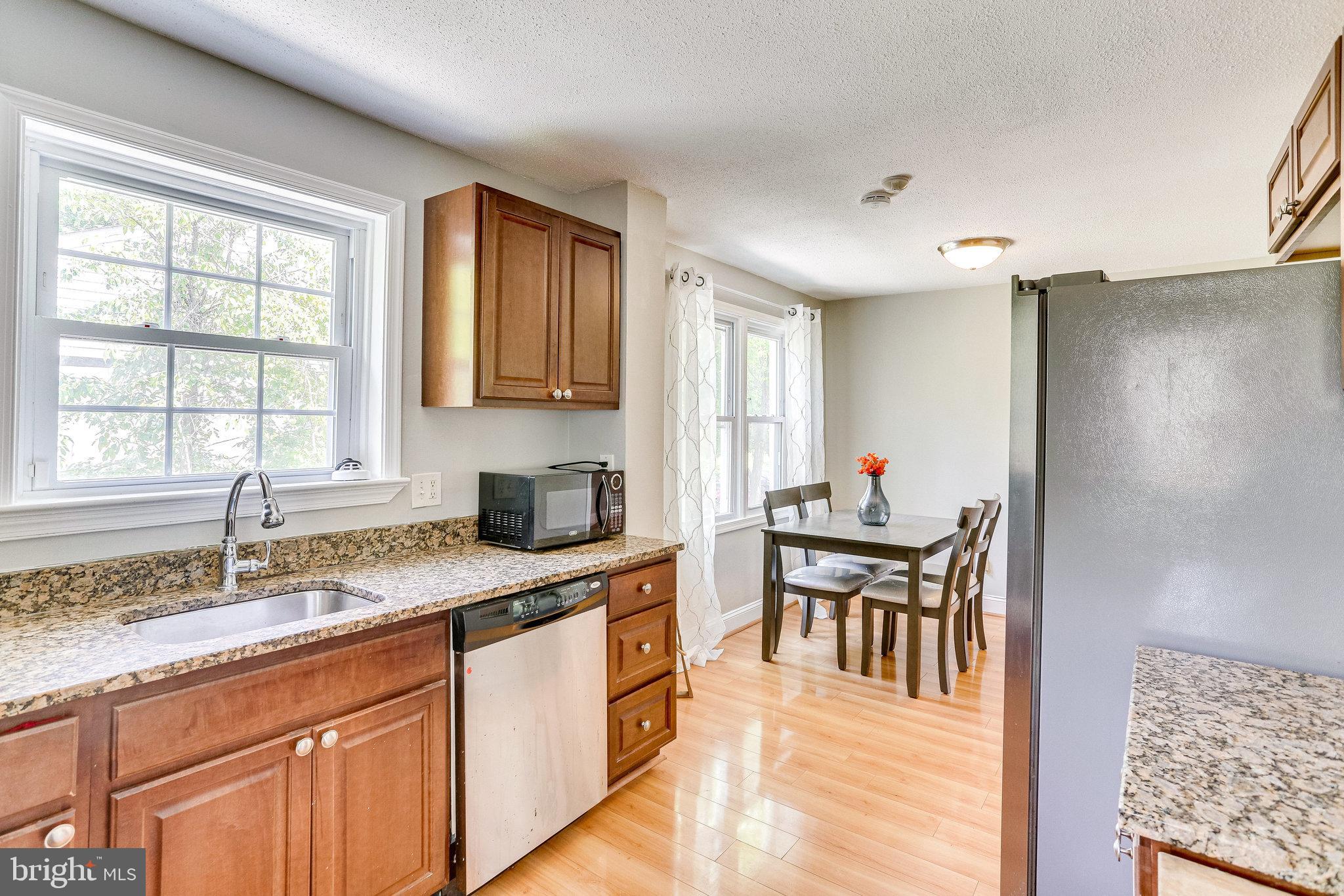 RIVERDALE - Residential