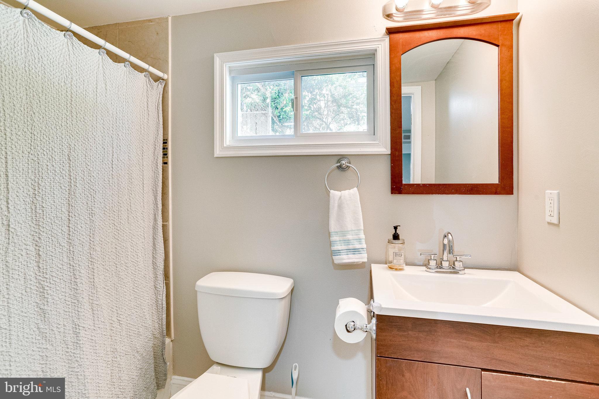 RIVERDALE - Residential