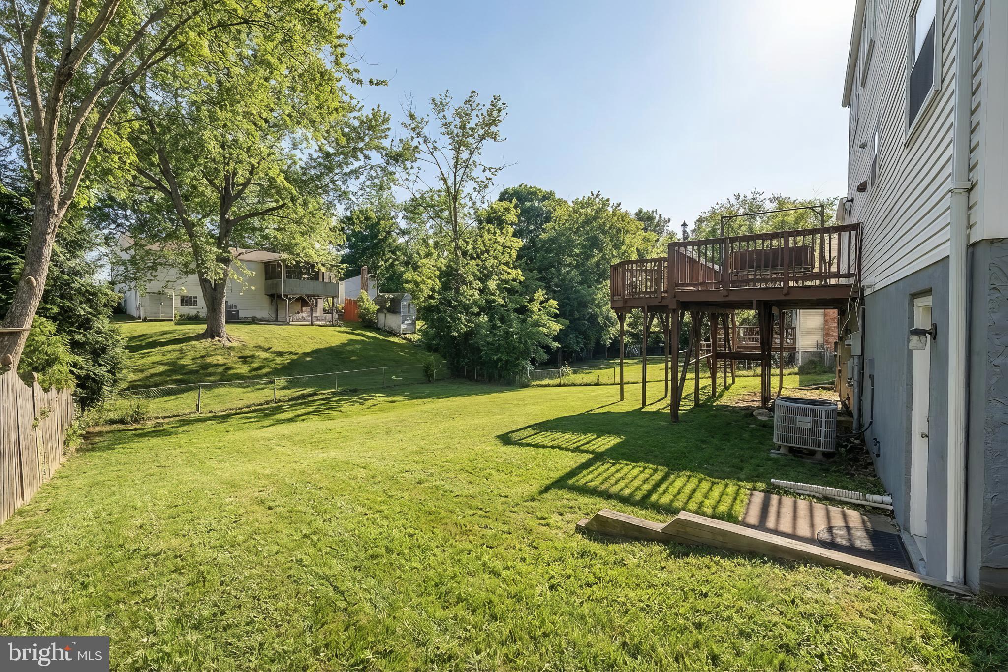 POINT OF WOODS - Residential