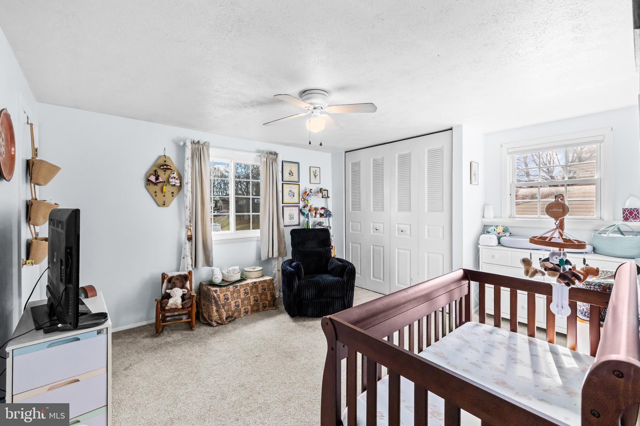 POINT OF WOODS - Residential