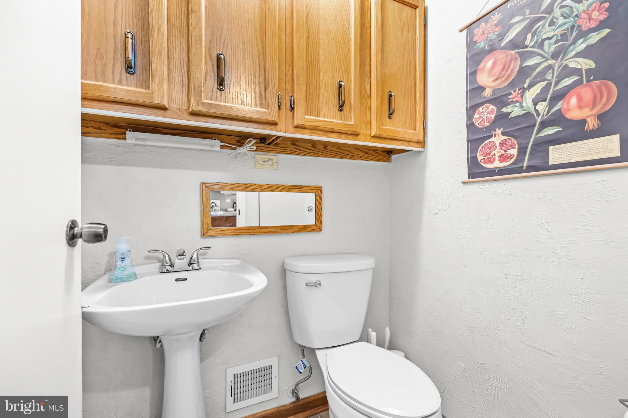 POINT OF WOODS - Residential