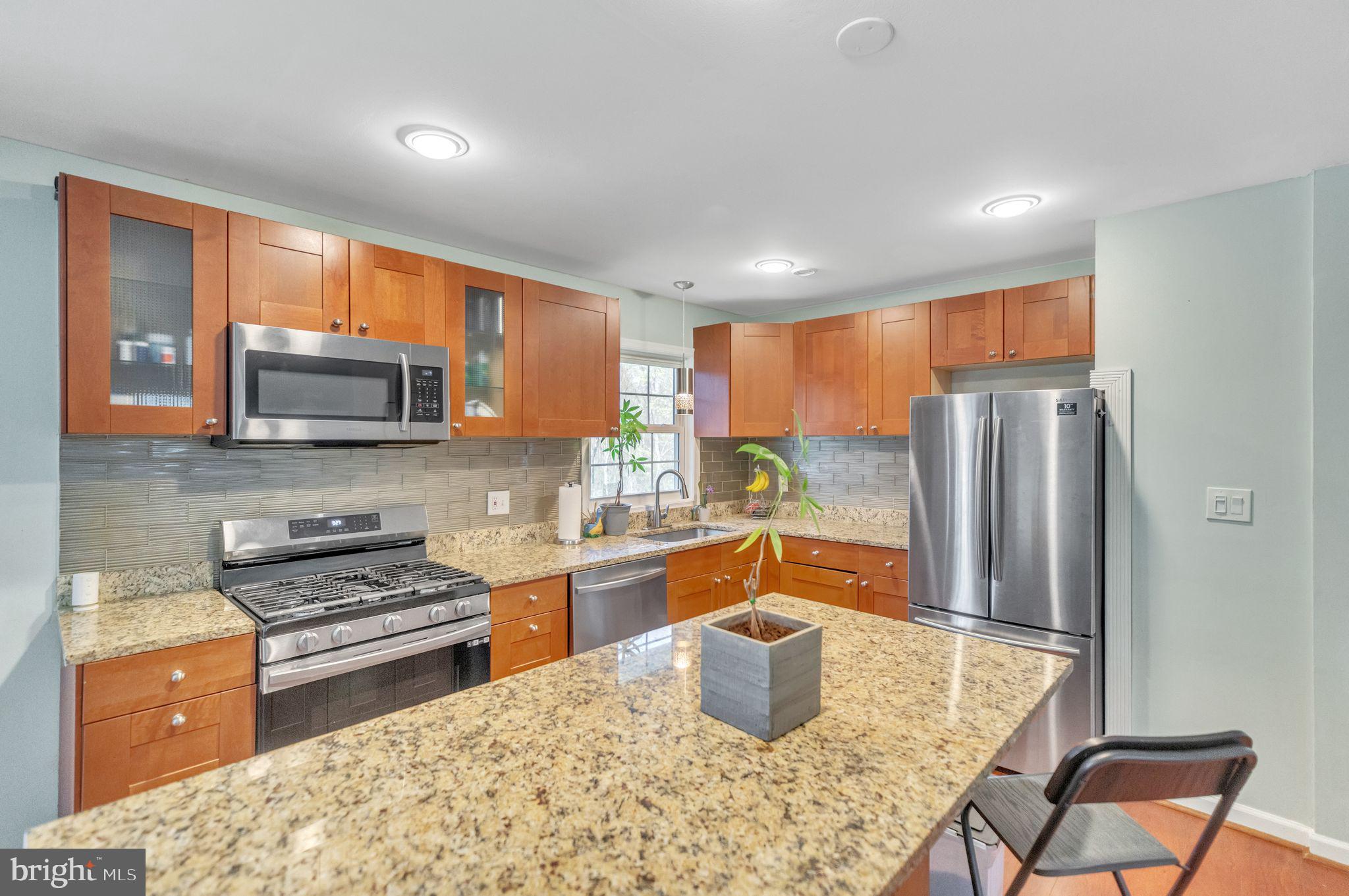 DALE CITY - Residential