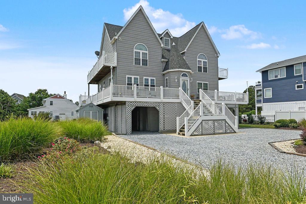 38884 COVE COURT