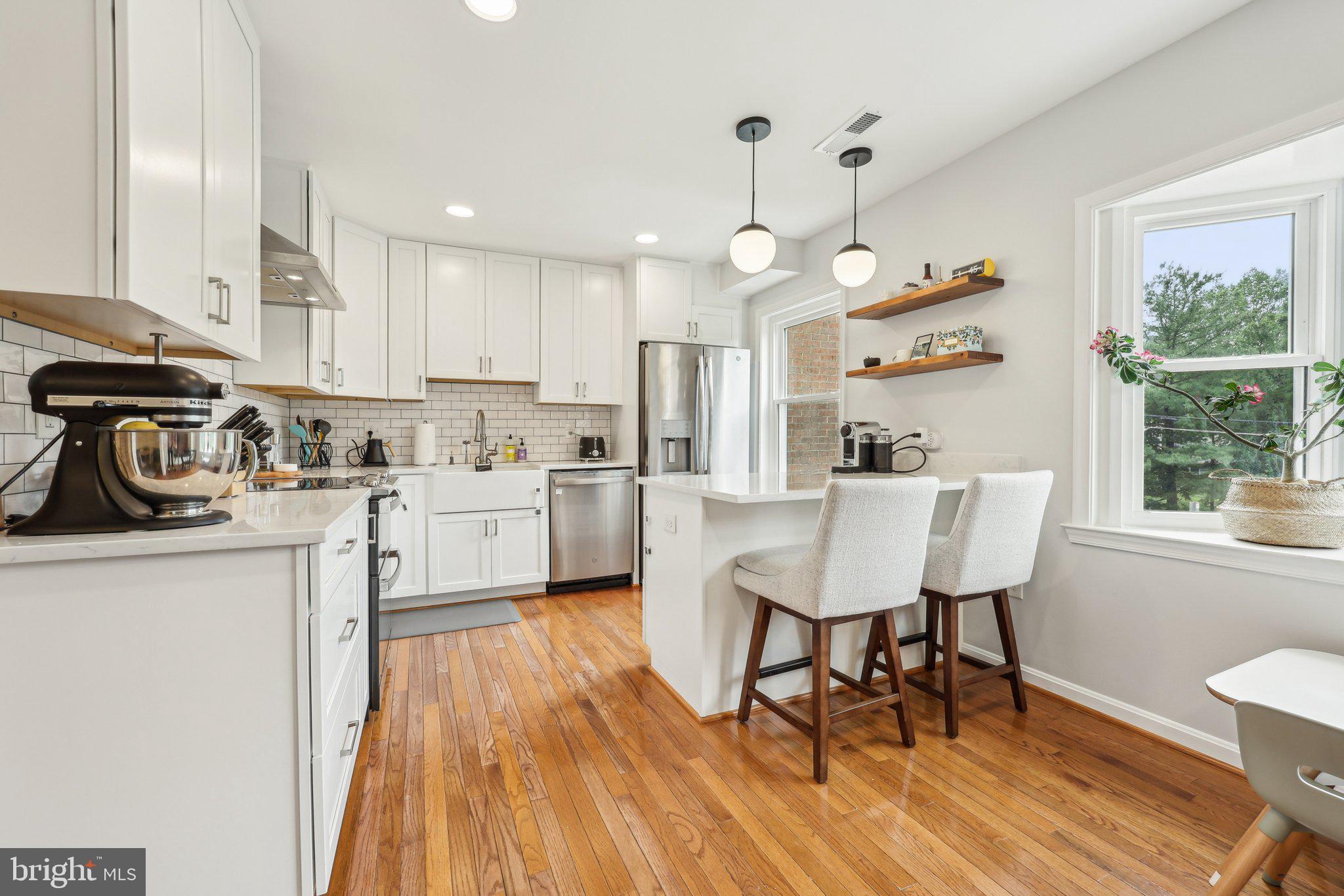 2257 CEDAR LANE