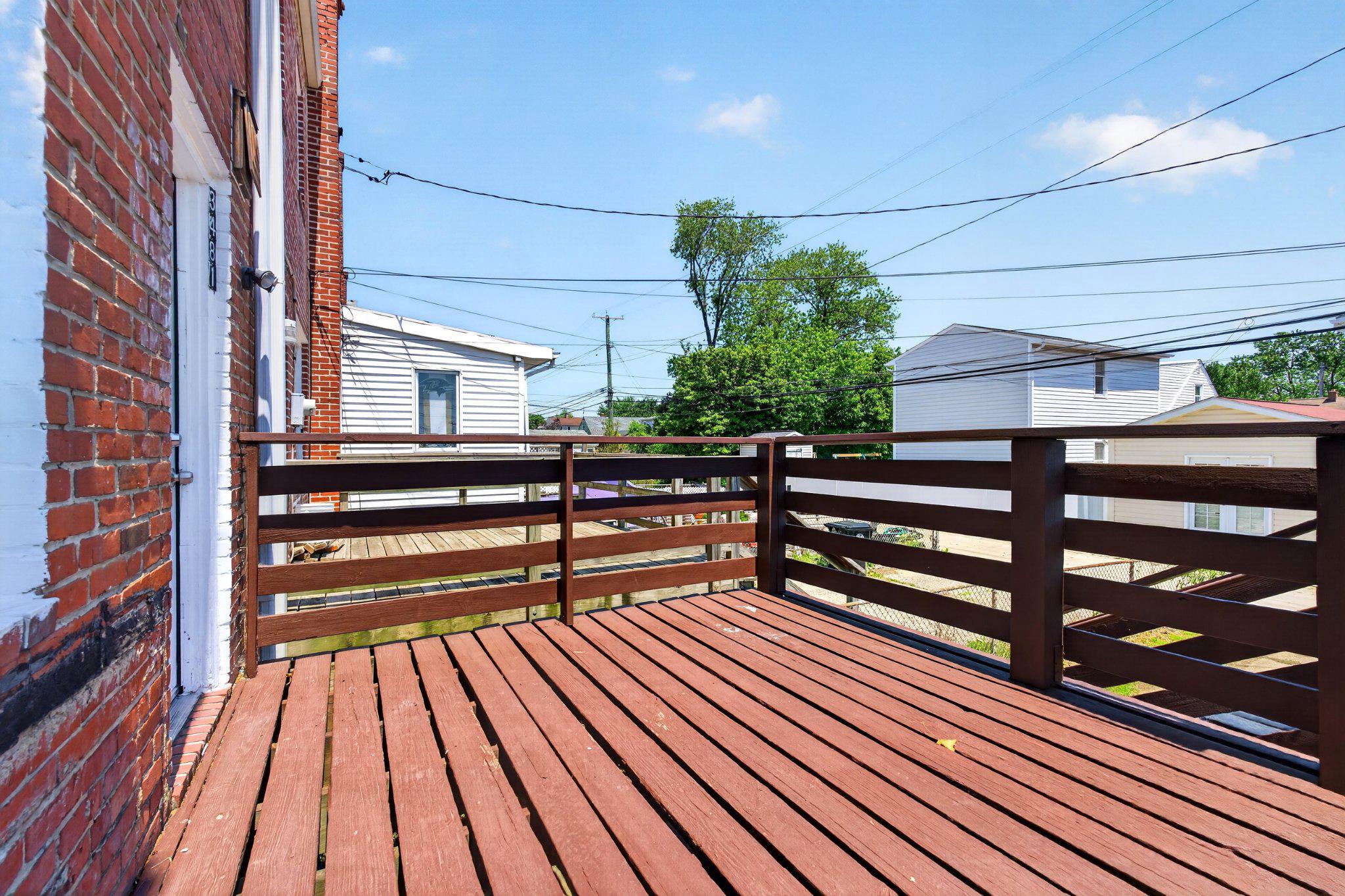 DUNDALK VILLAGE - Residential