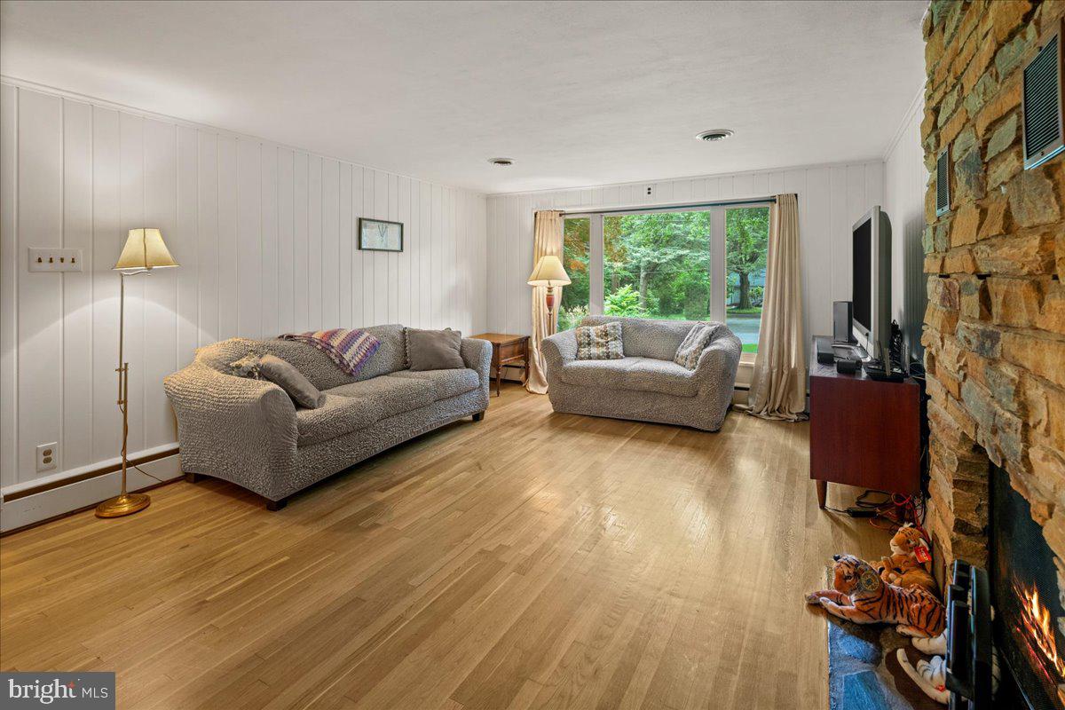 1 HIGH ACRES DRIVE
