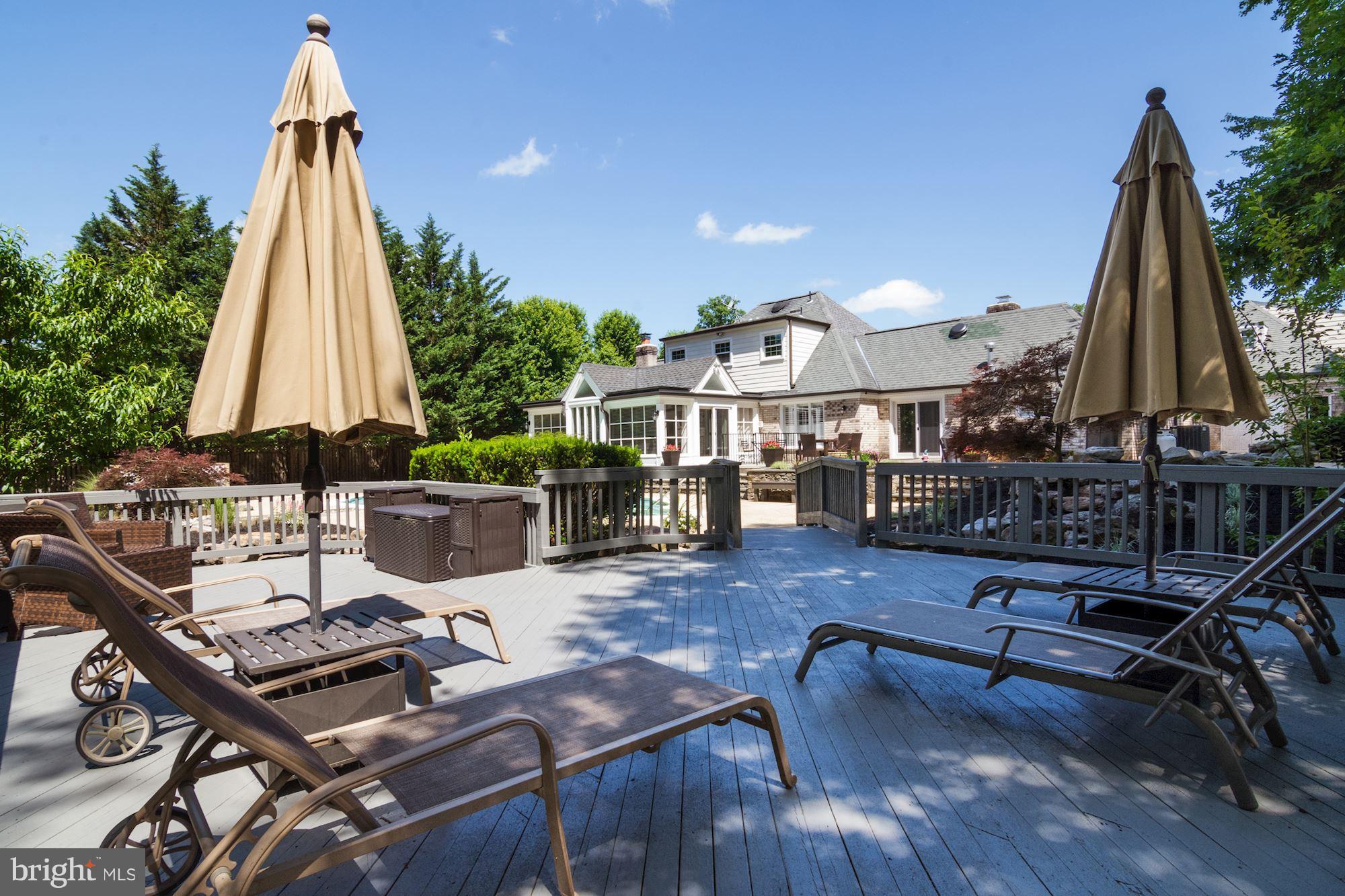 MANORS OF FOX MILL - Residential