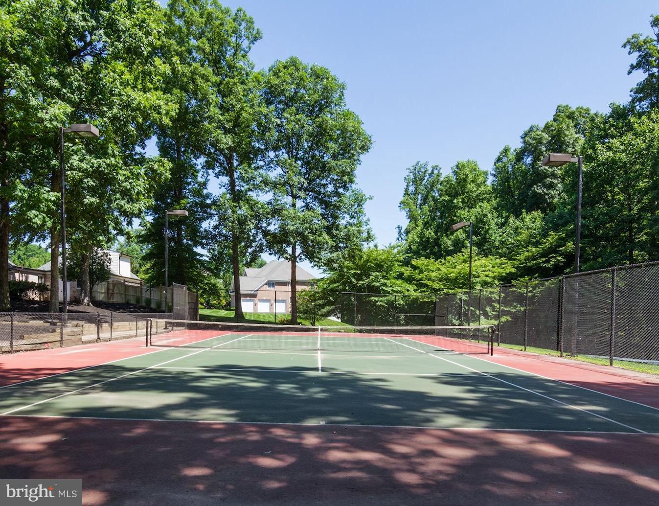 MANORS OF FOX MILL - Residential