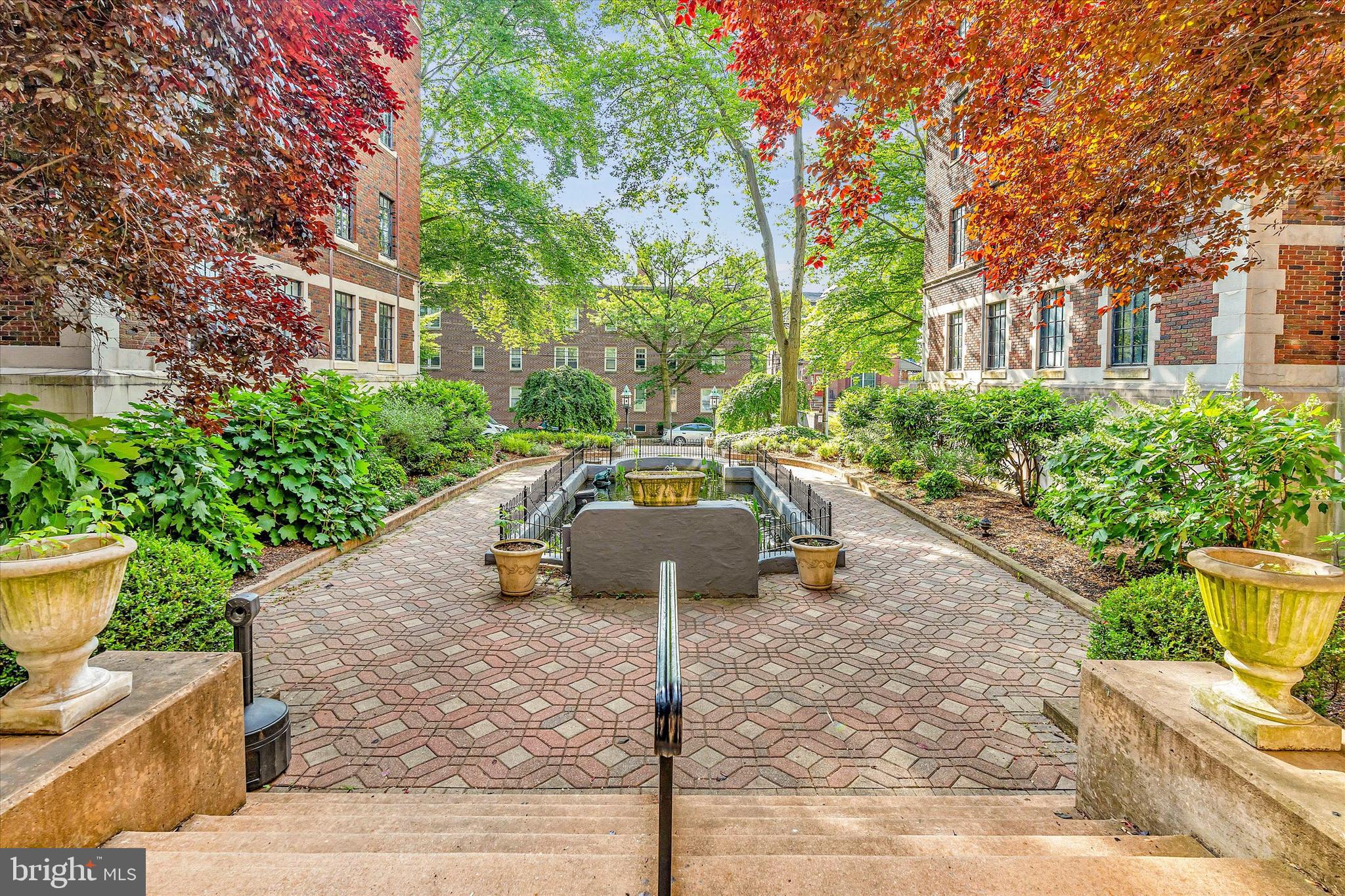 1305 N BROOM STREET UNIT 405