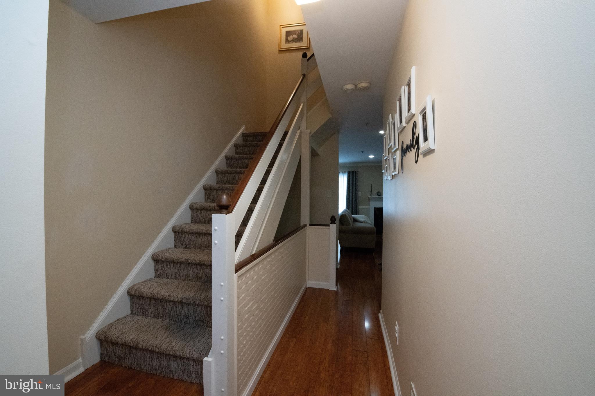 POWDER MILL - Residential