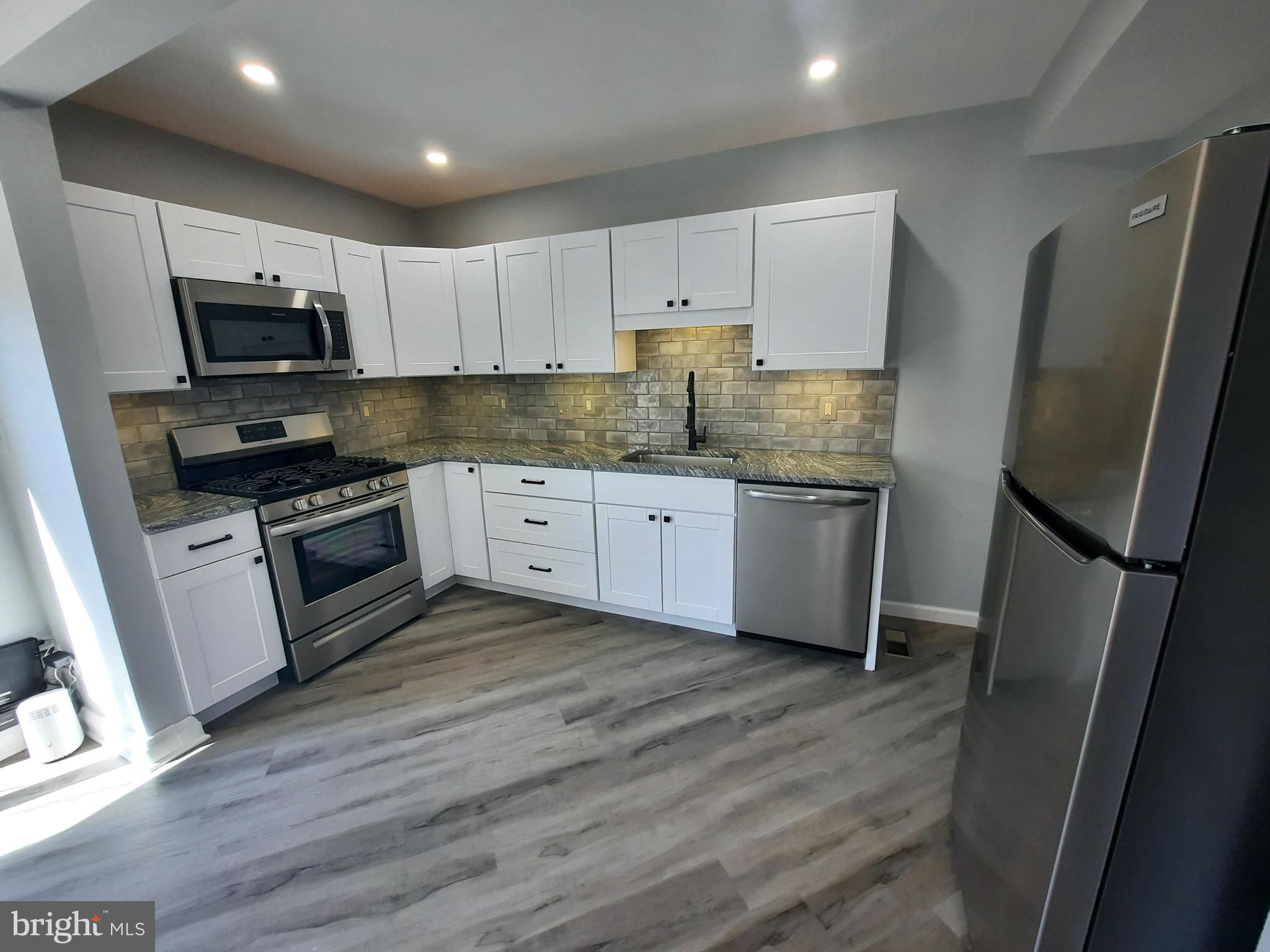 BROOKLYN PARK - Residential