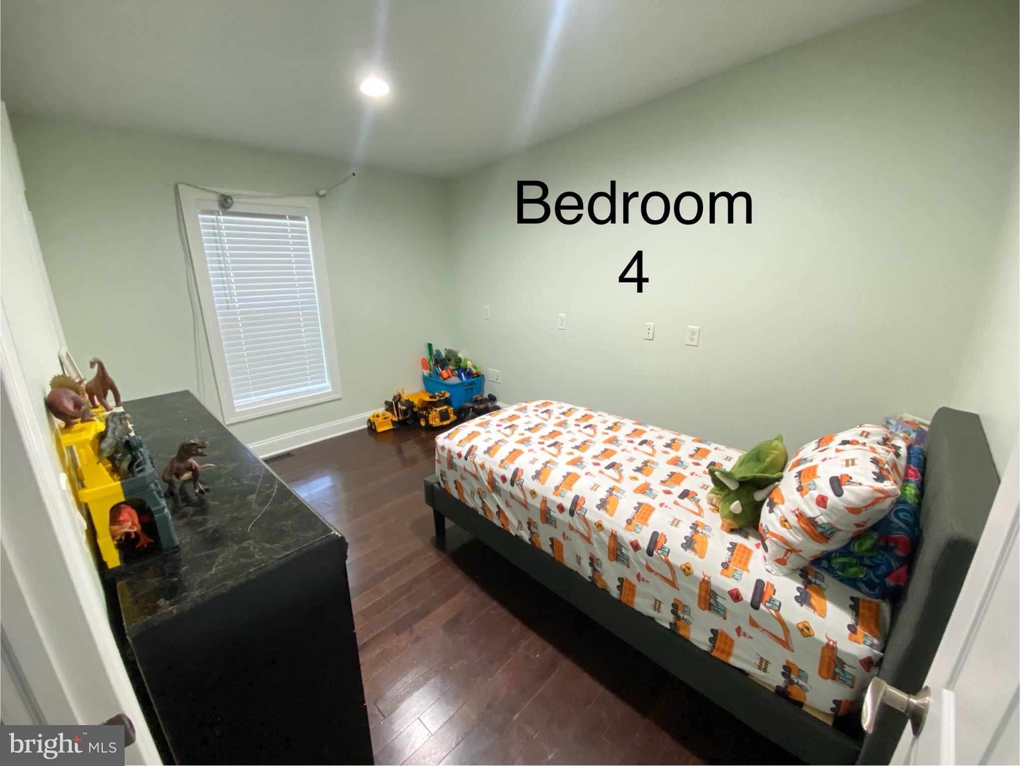 MARYLAND MANOR - Residential