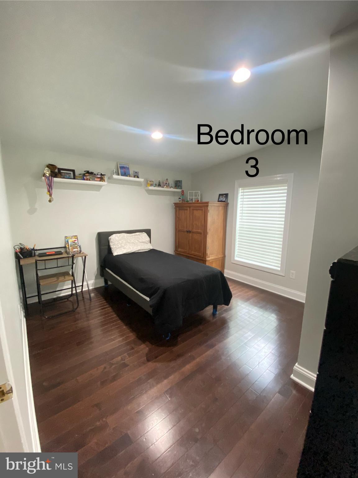 MARYLAND MANOR - Residential