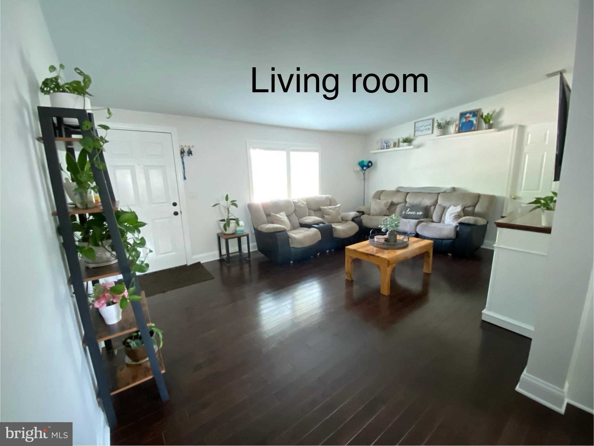 MARYLAND MANOR - Residential