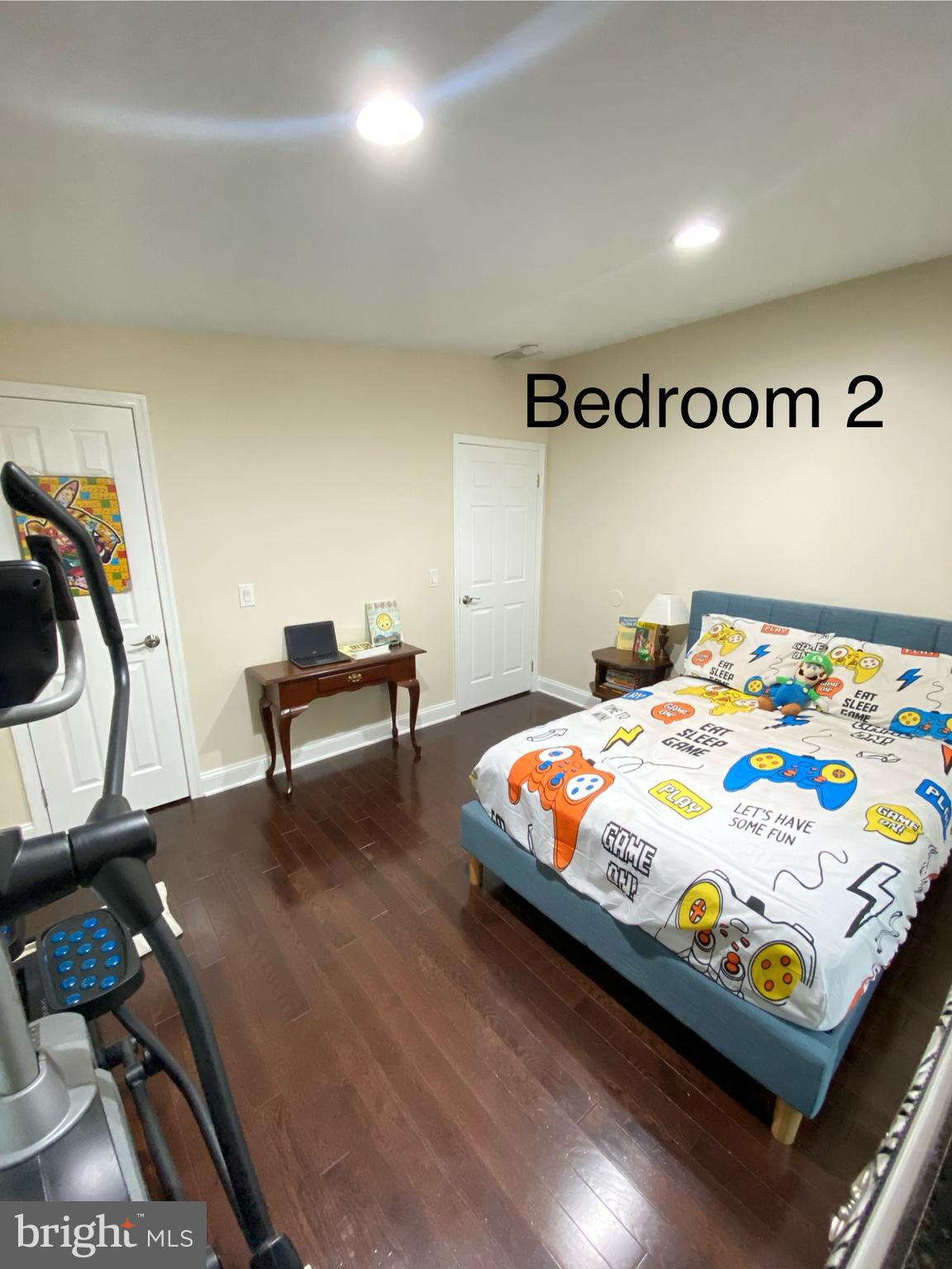 MARYLAND MANOR - Residential