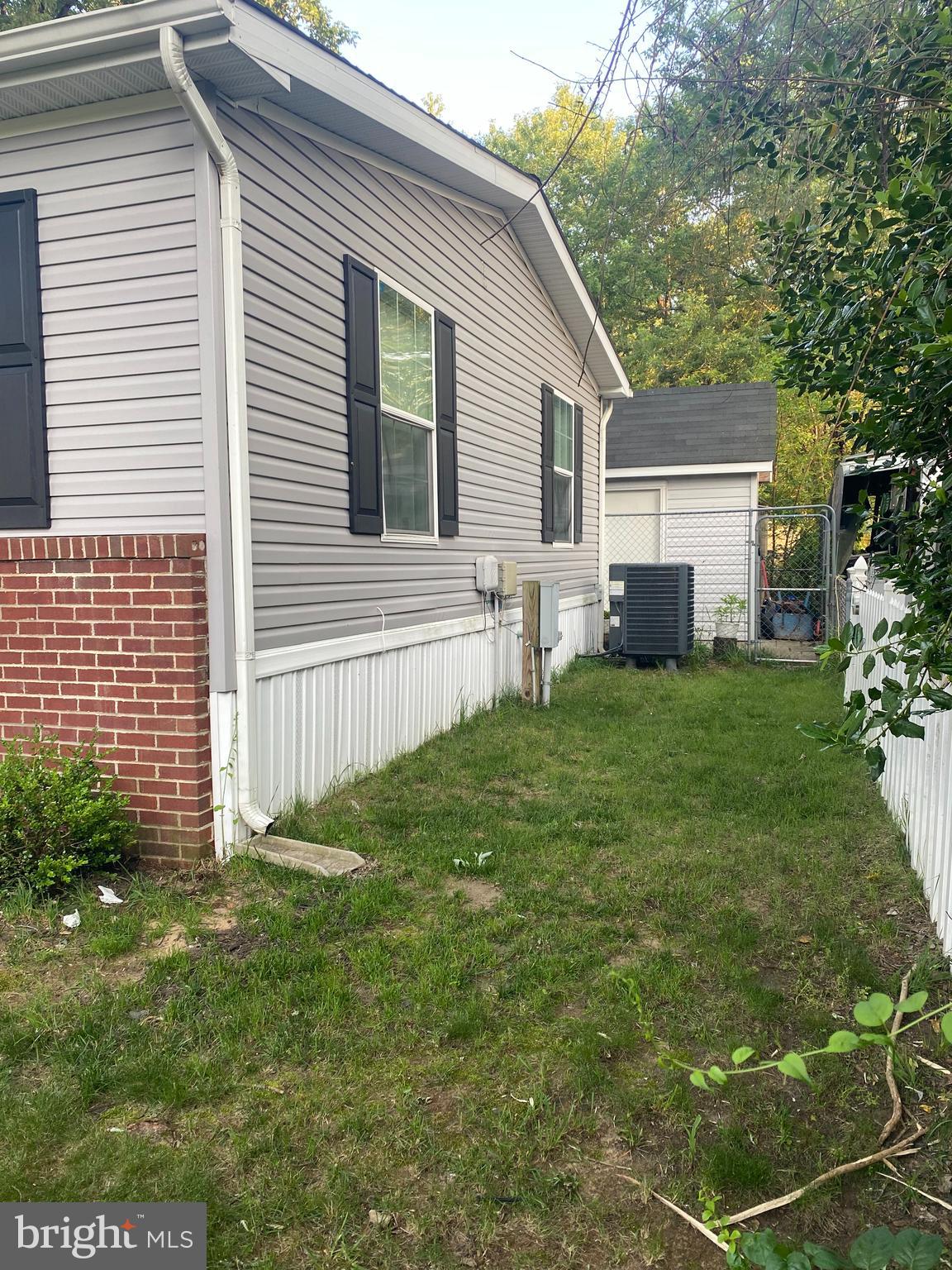 MARYLAND MANOR - Residential