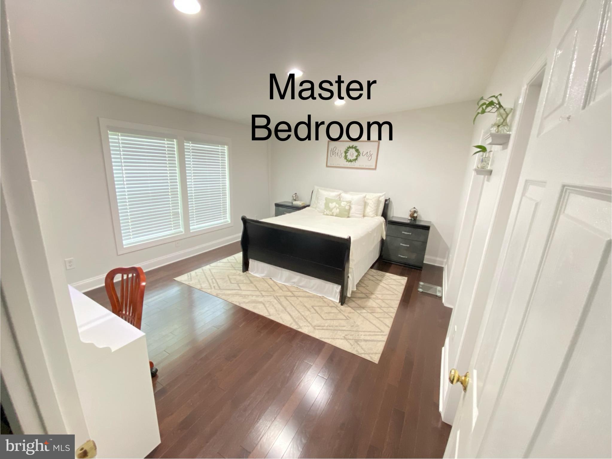 MARYLAND MANOR - Residential