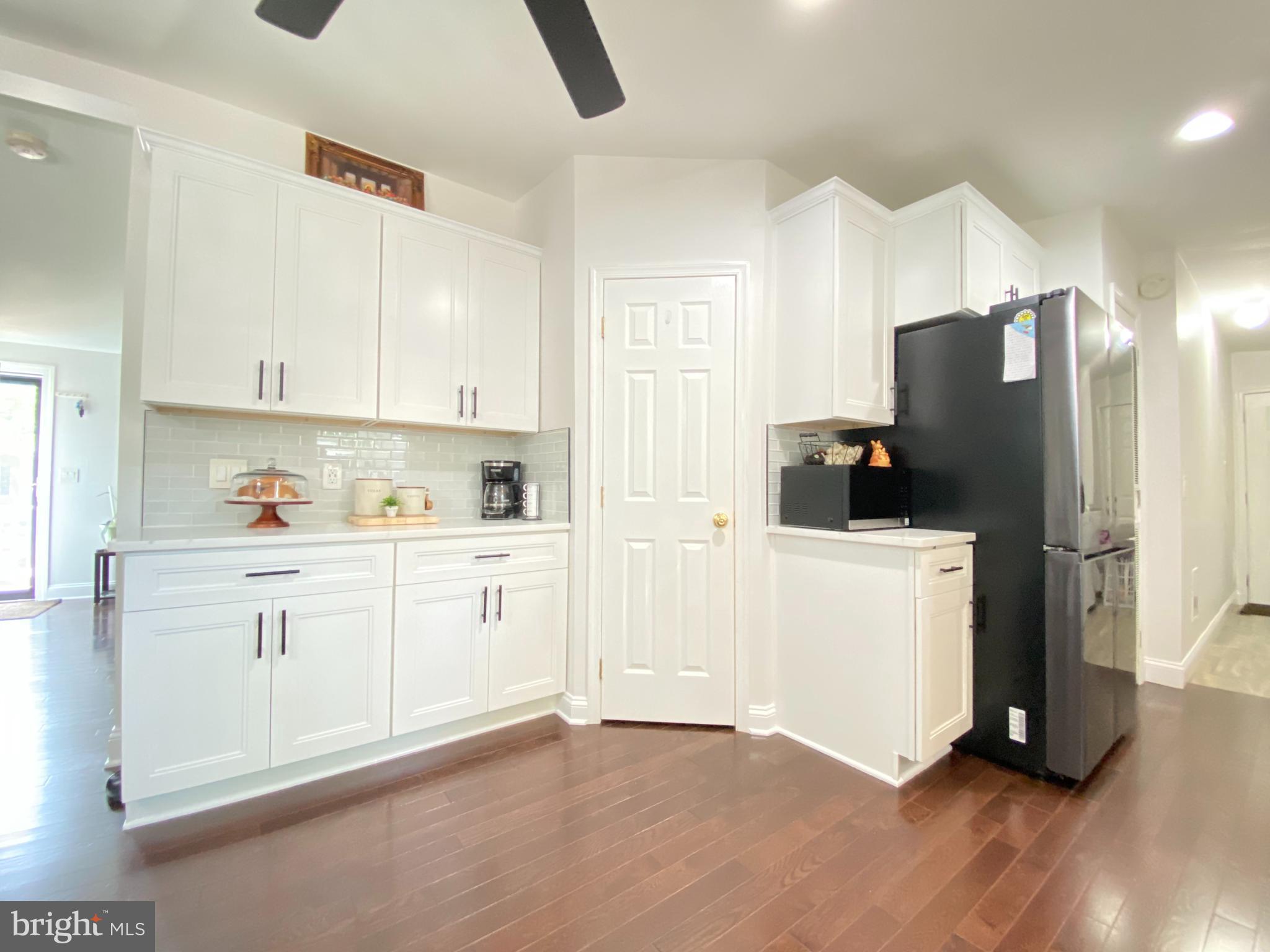 MARYLAND MANOR - Residential