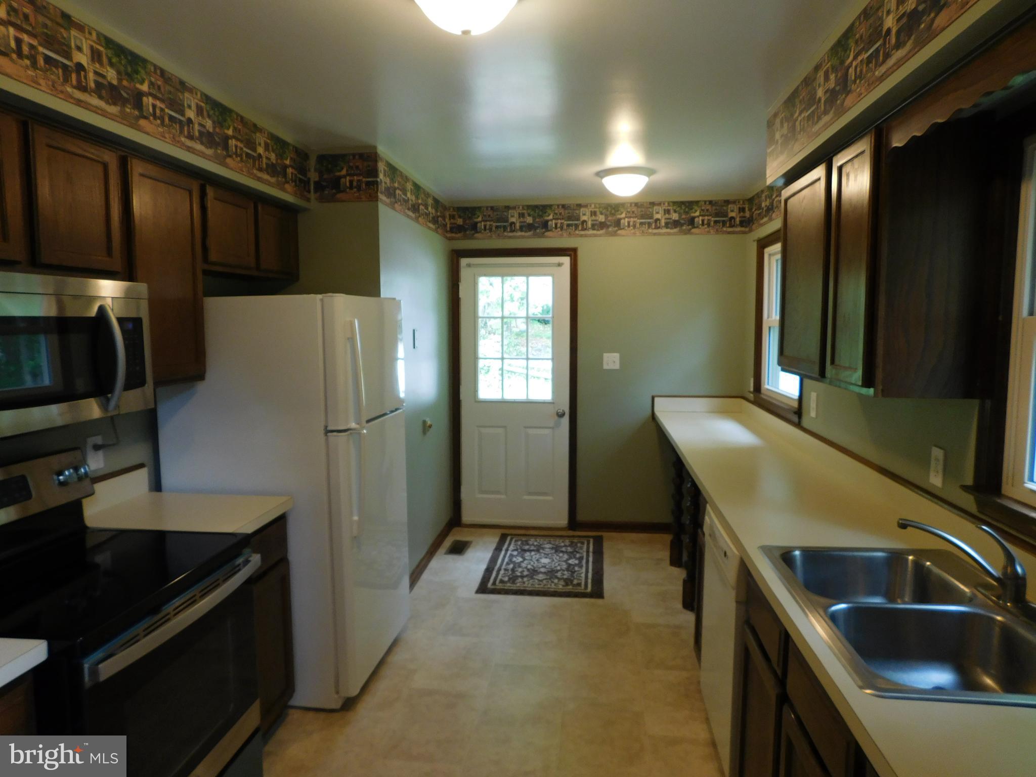 201 BULKHEAD COVE