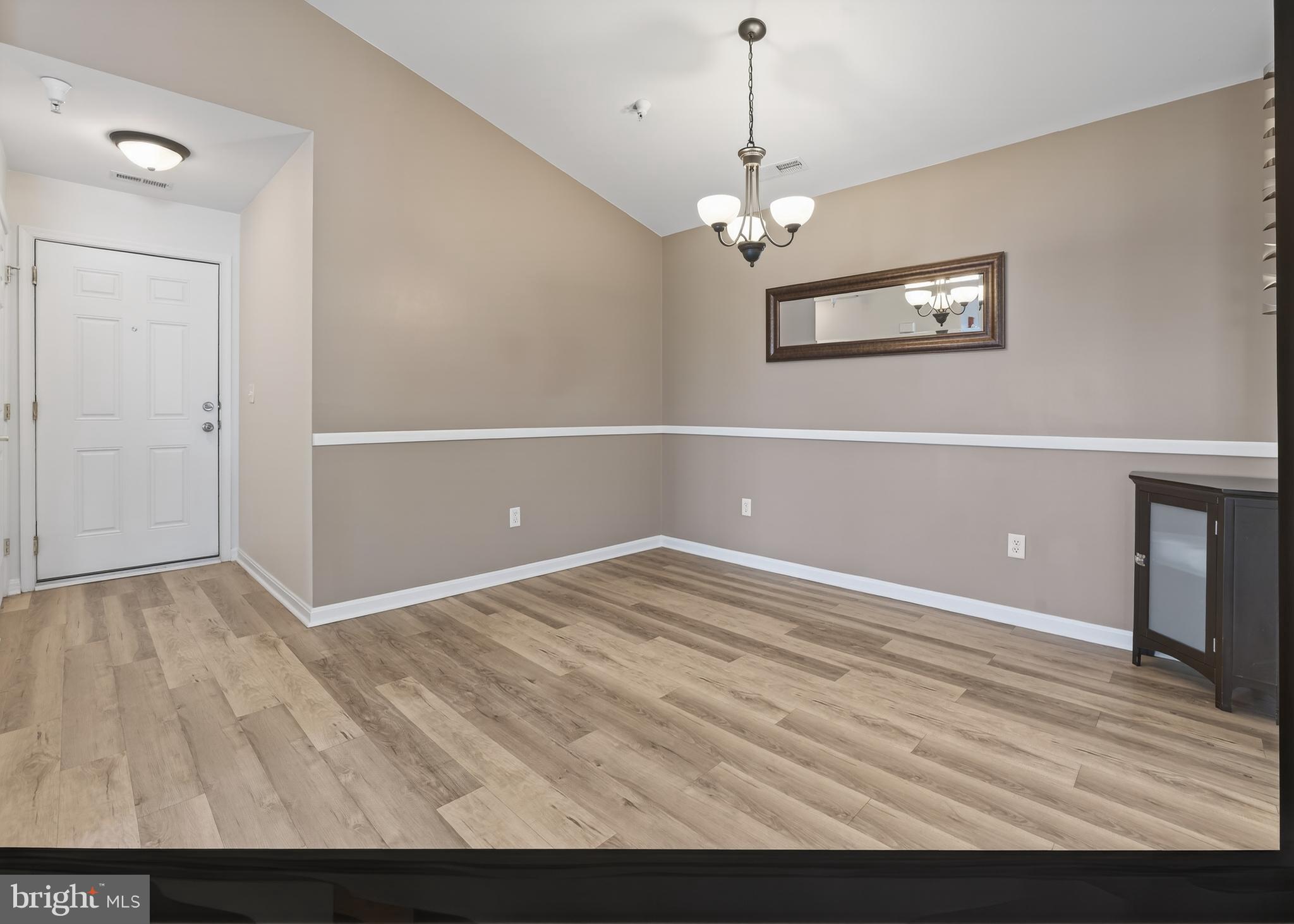 HEARTHSTONE MANOR - Residential