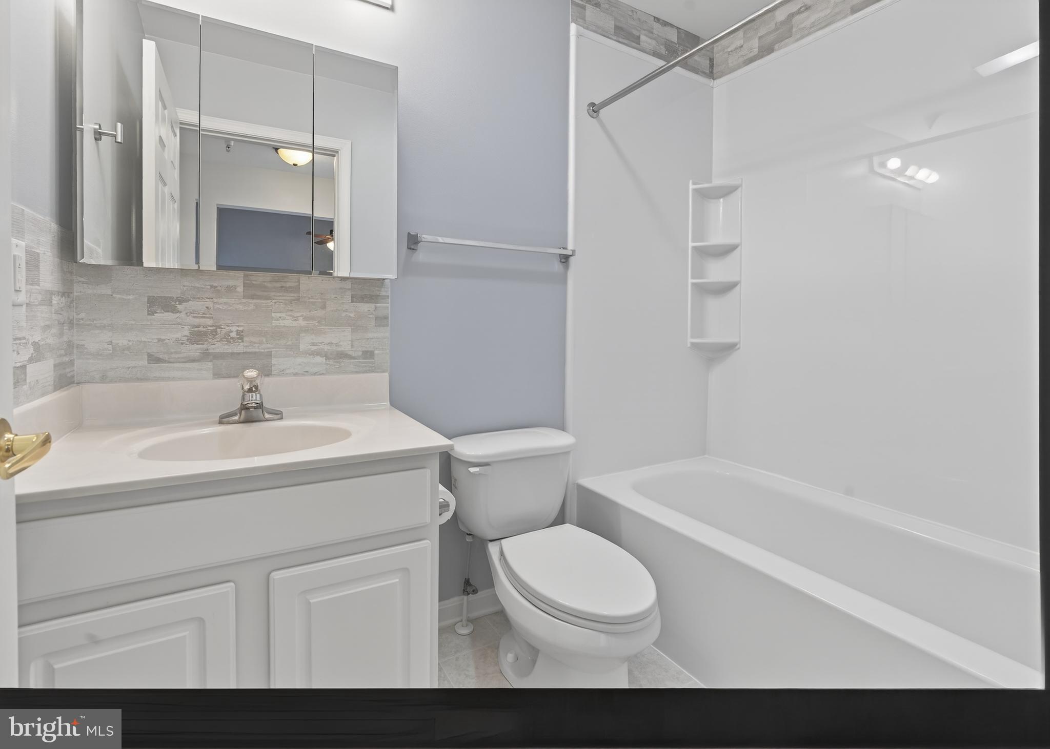 HEARTHSTONE MANOR - Residential