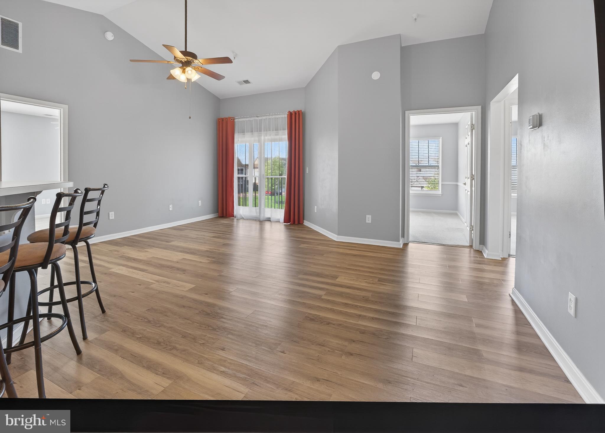 HEARTHSTONE MANOR - Residential