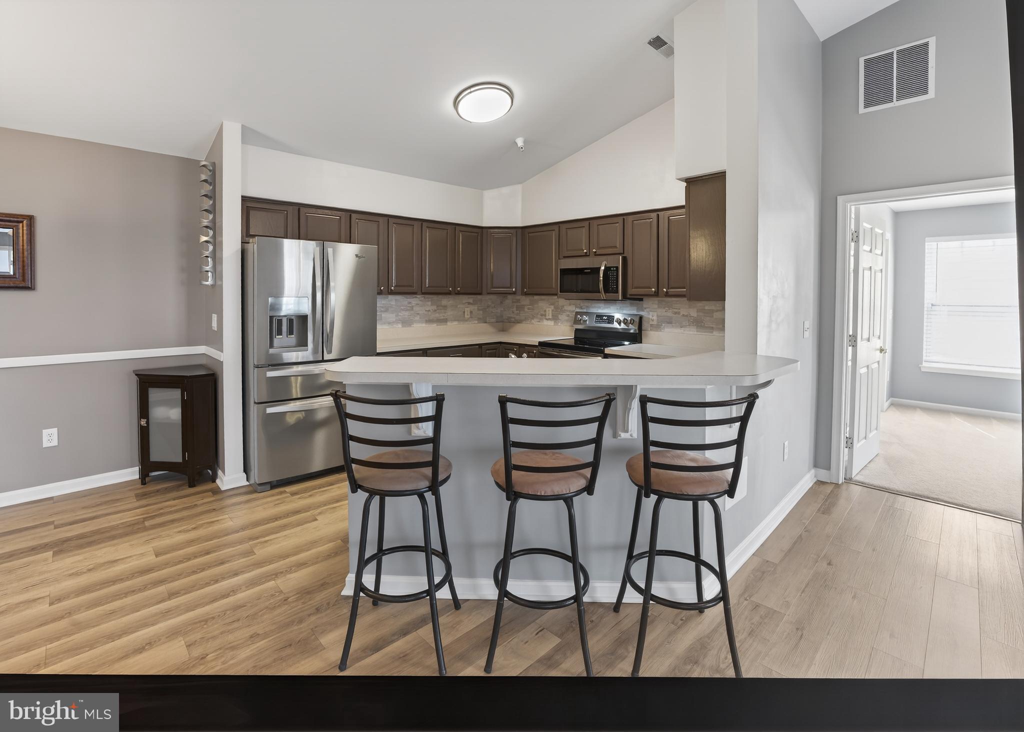 HEARTHSTONE MANOR - Residential