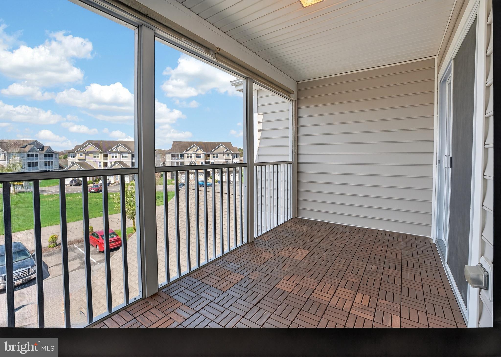 HEARTHSTONE MANOR - Residential