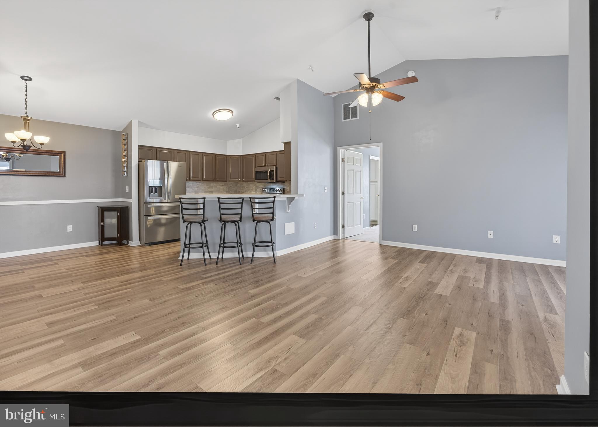 HEARTHSTONE MANOR - Residential