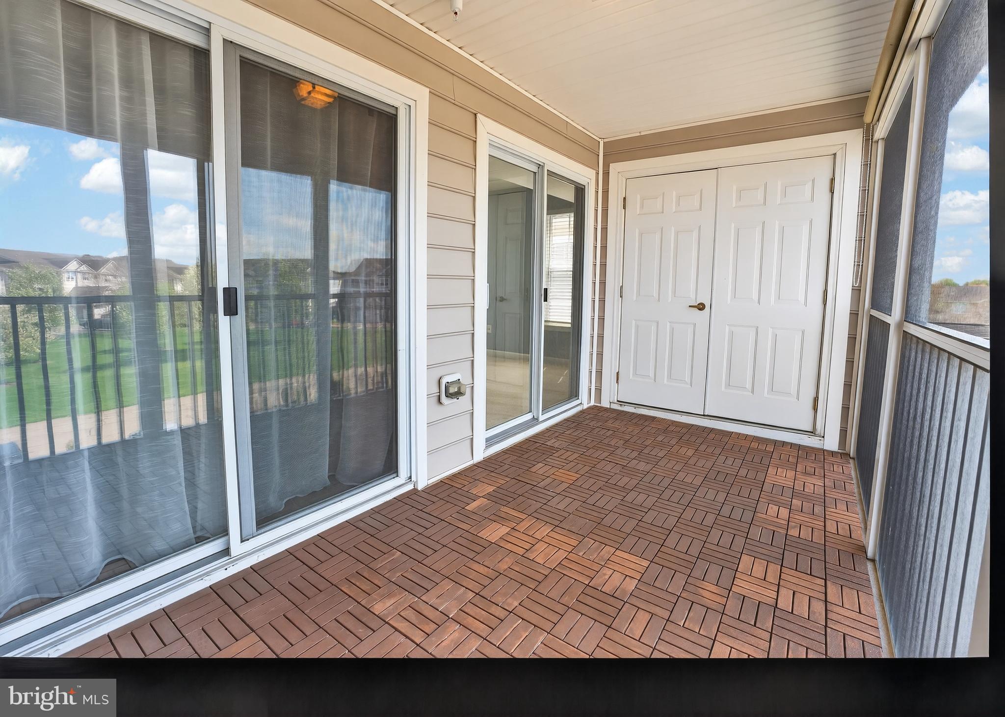 HEARTHSTONE MANOR - Residential