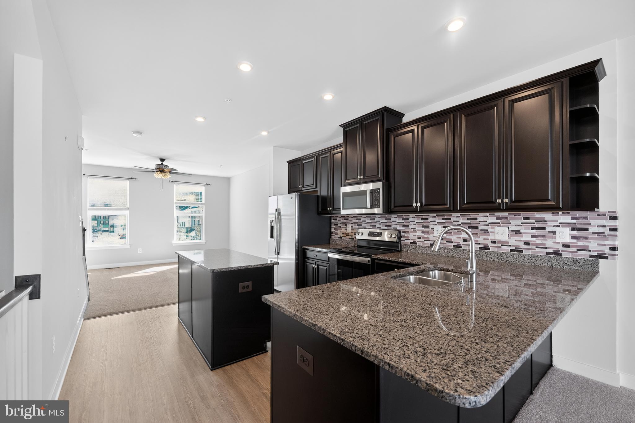 7023 MAHANT WAY