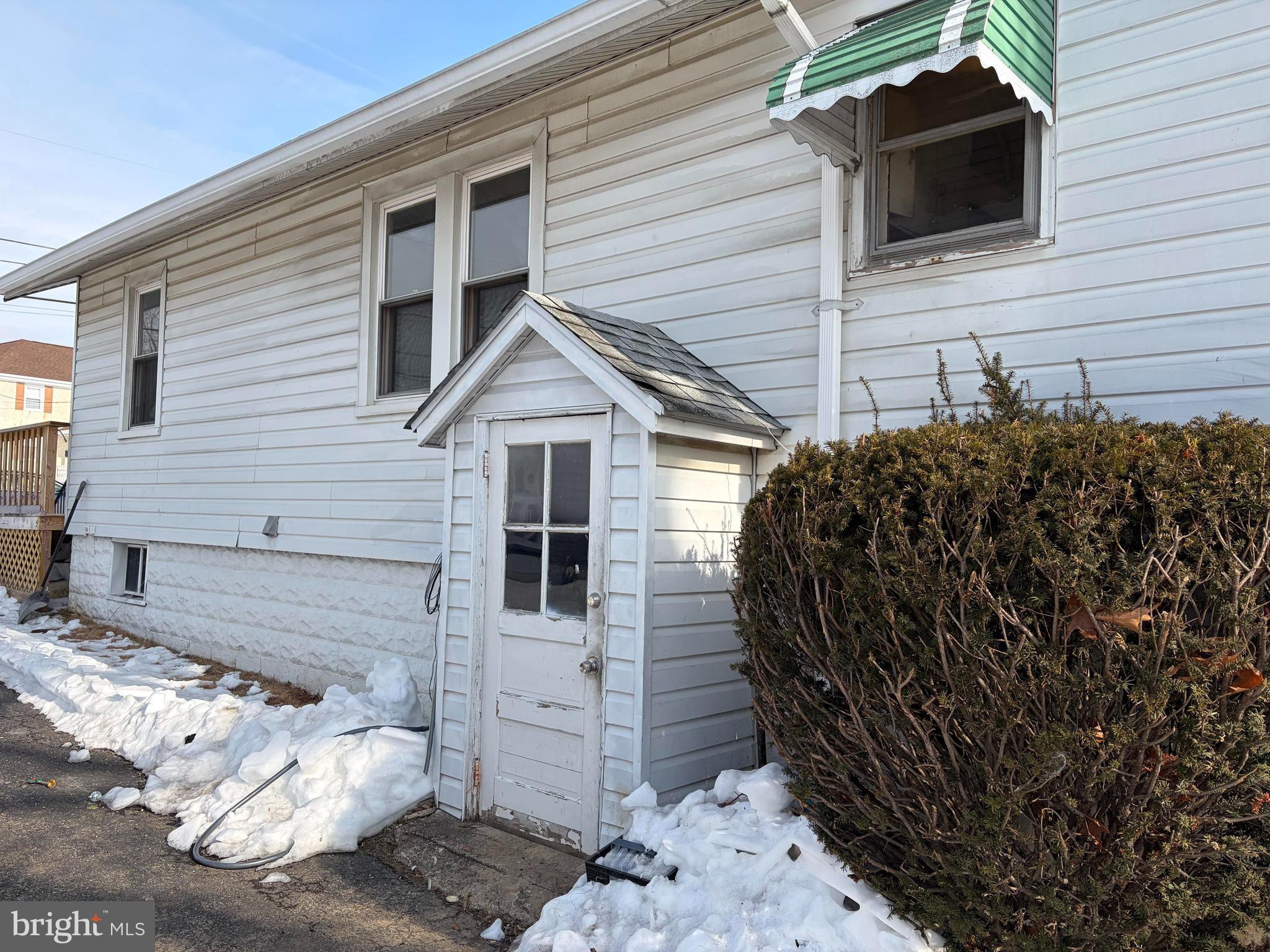 1015 GALBRAITH AVENUE